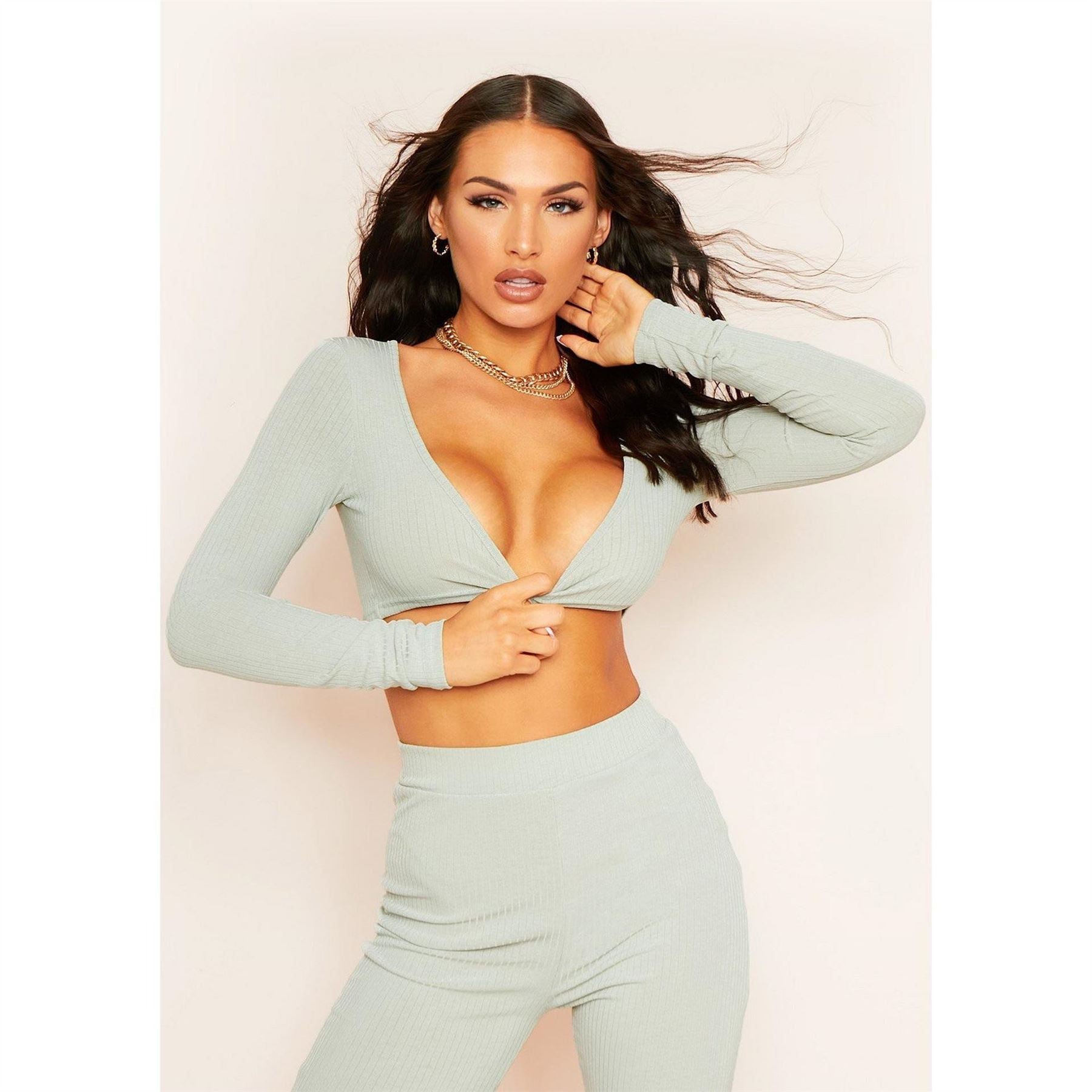 Missy Empire Front Ribbed Crop Top