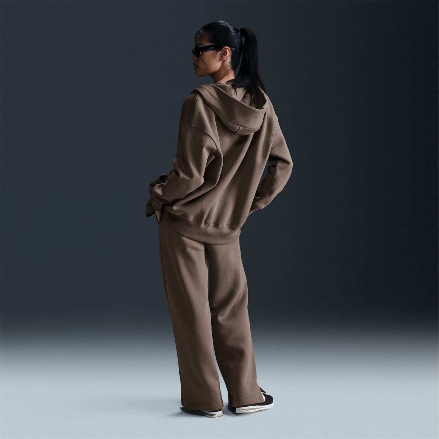 Nike Womens Sportswear Phoenix Fleece High Waisted Wide Leg Sweatpants