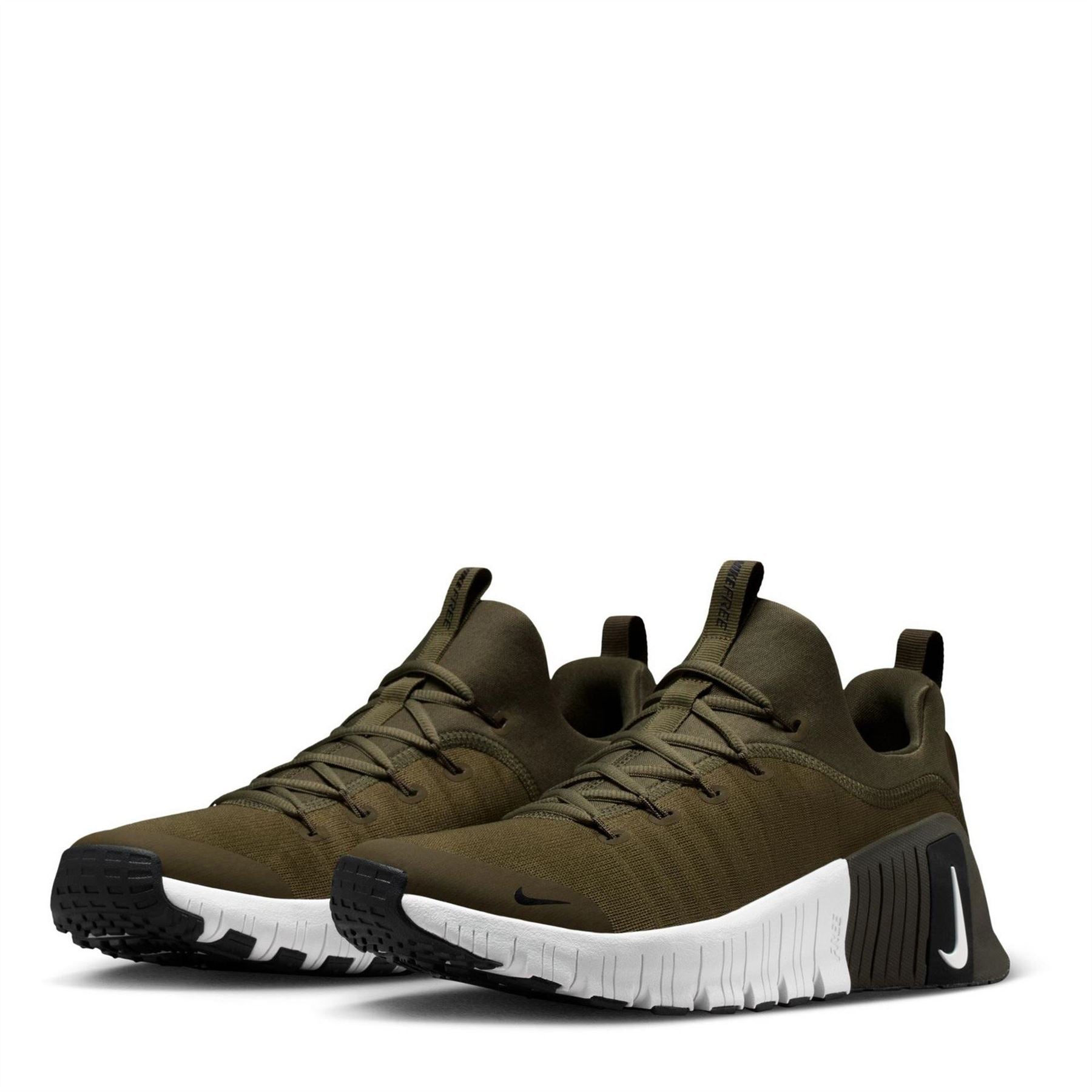 Nike Free Metcon 6 Low Top Sneakers