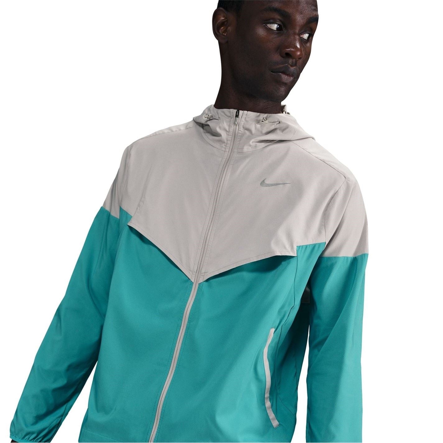 Nike Windrun Hooded Performance Jacket