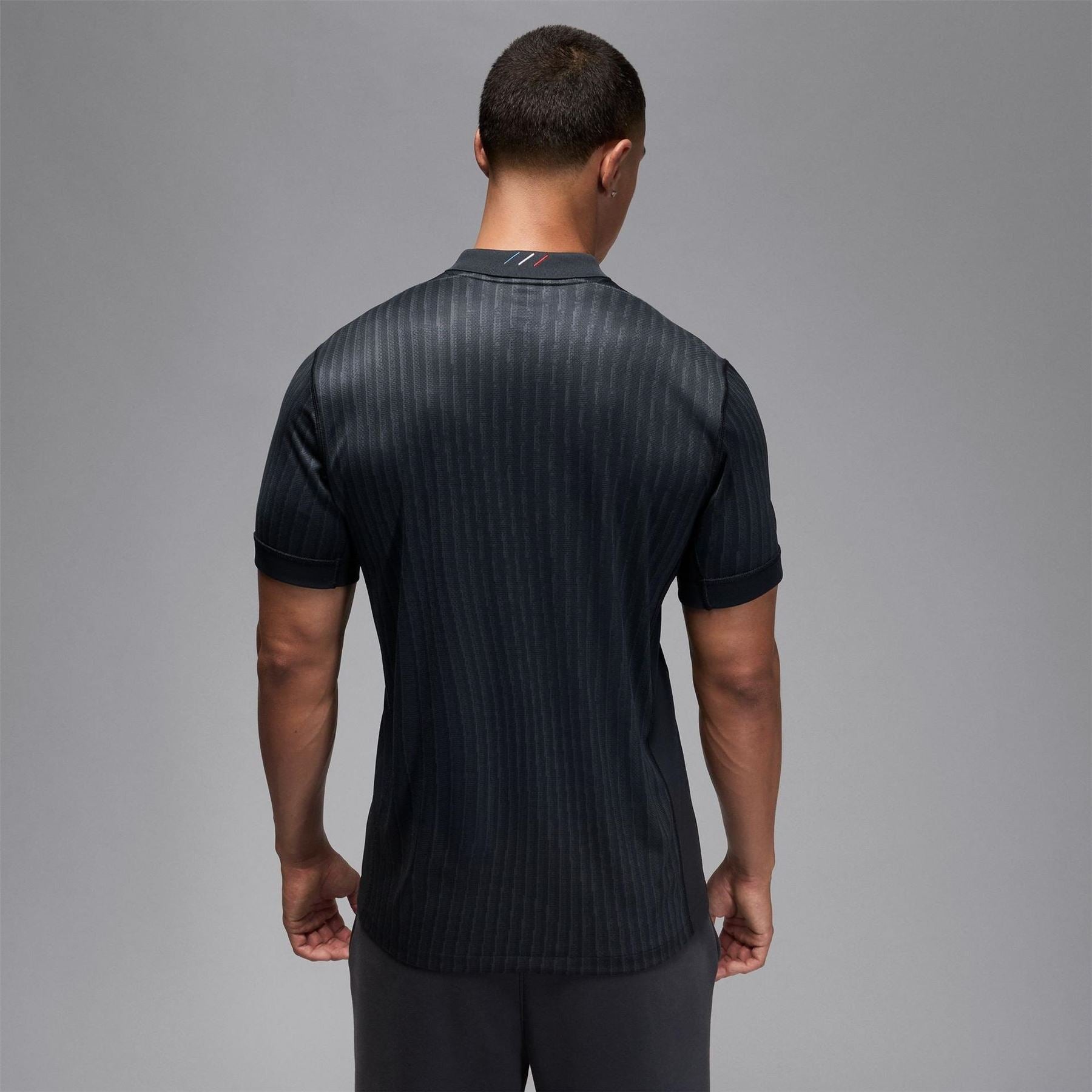 Nike Mens Special Edition Shirt 25 26