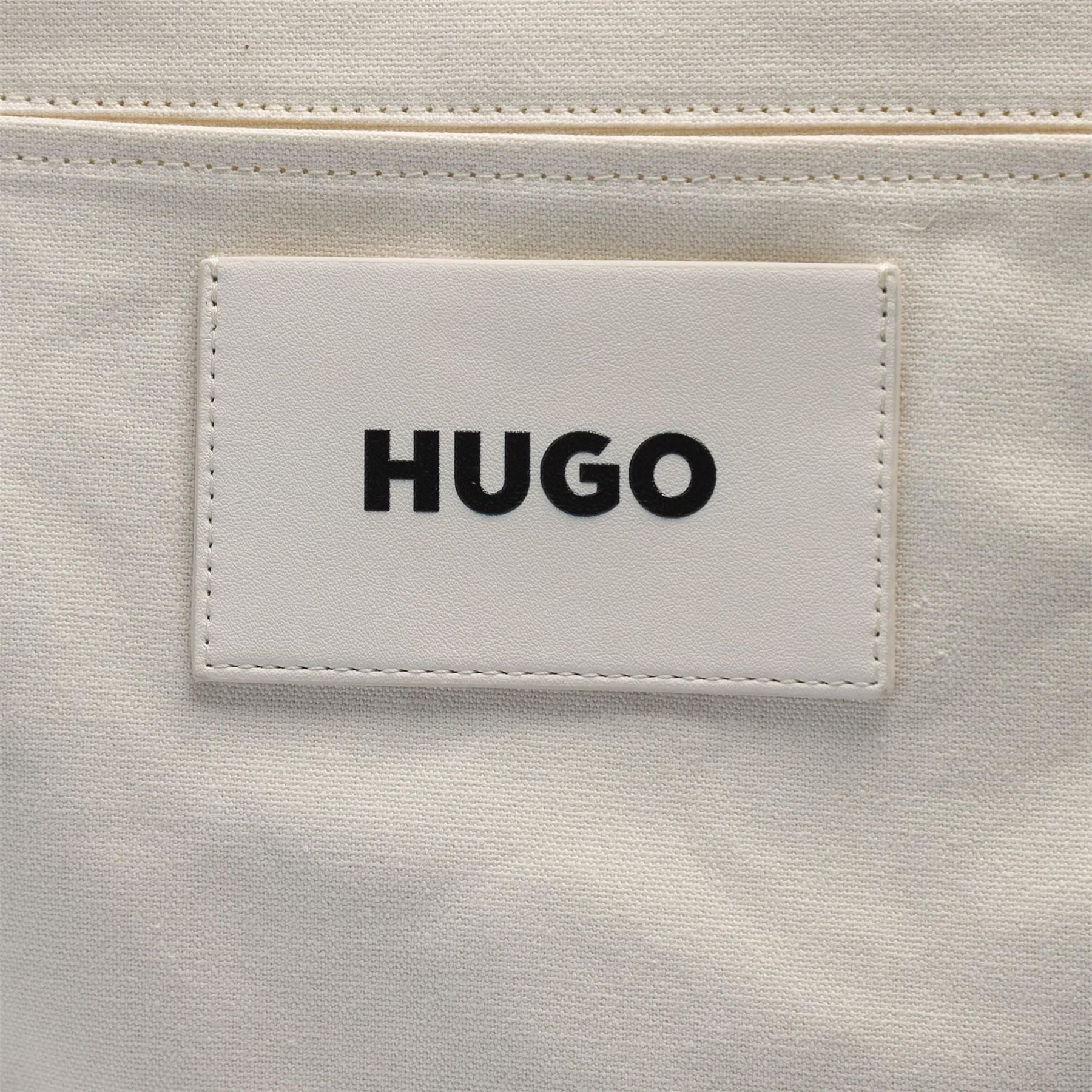 Hugo Canvasas Tote Bag