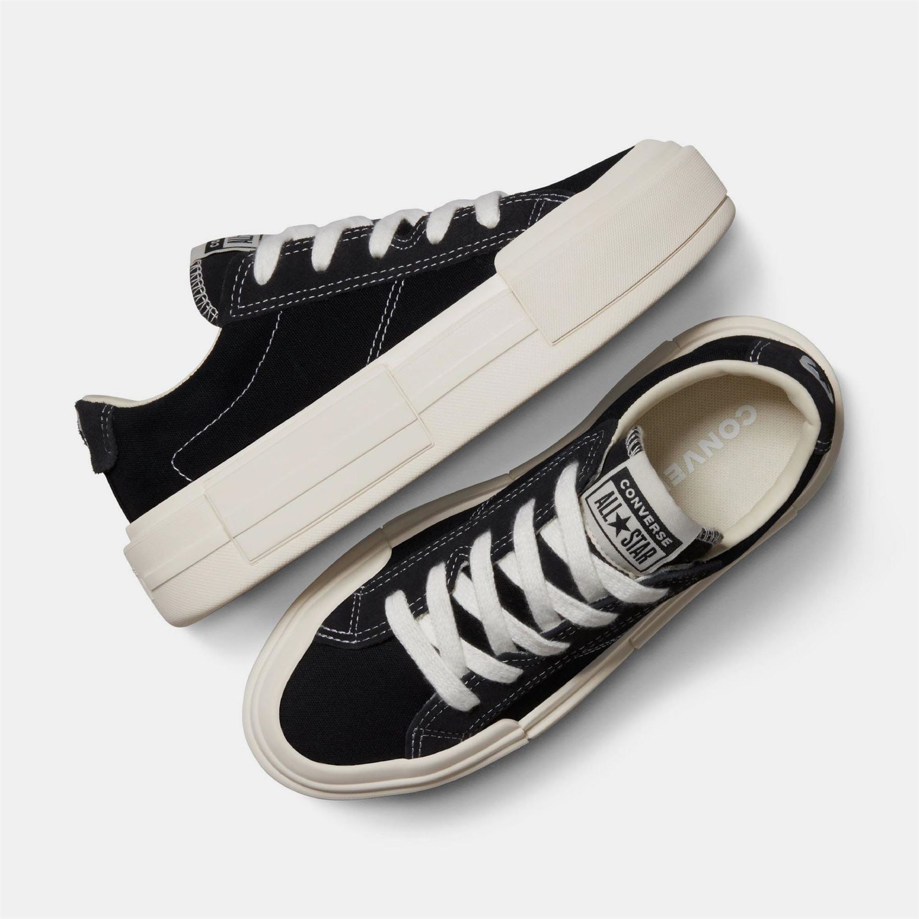 Converse Adults Cruise Canvasas Trainers