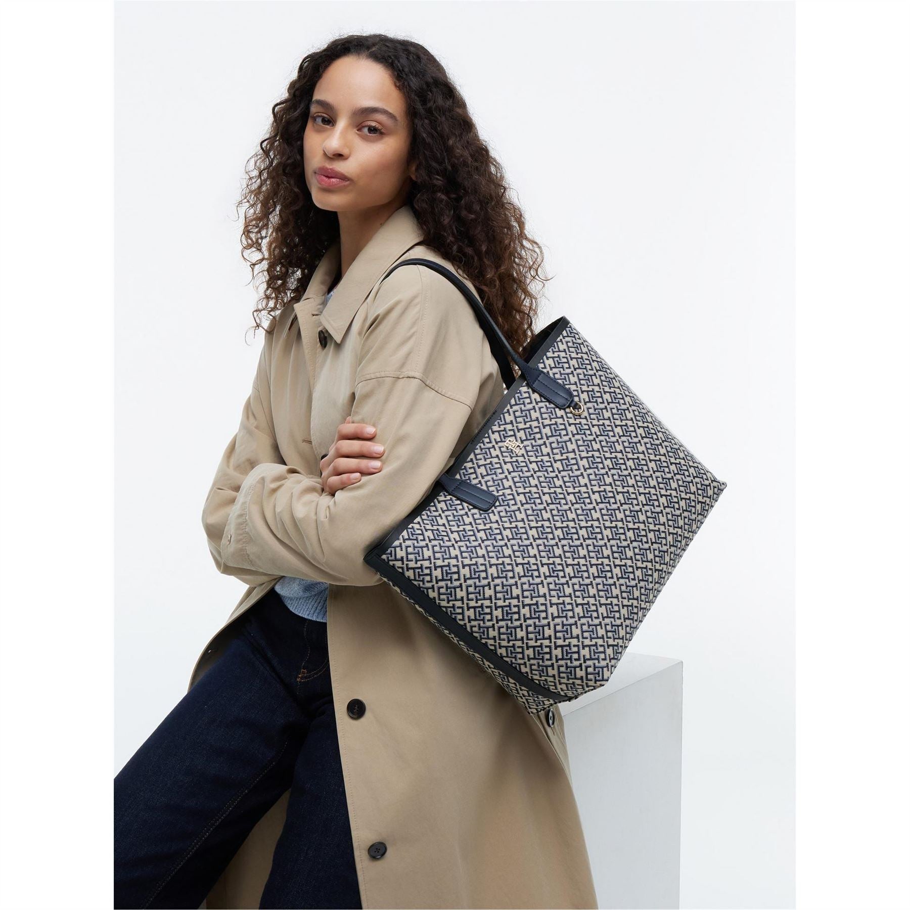 Tommy Hilfiger Tote Bag