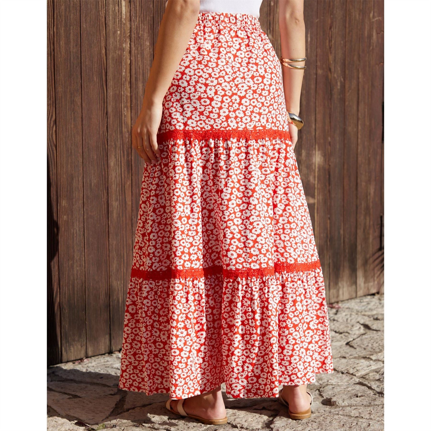 Threadbare Aubrie Maxi Floral Patterned Tiered Skirt
