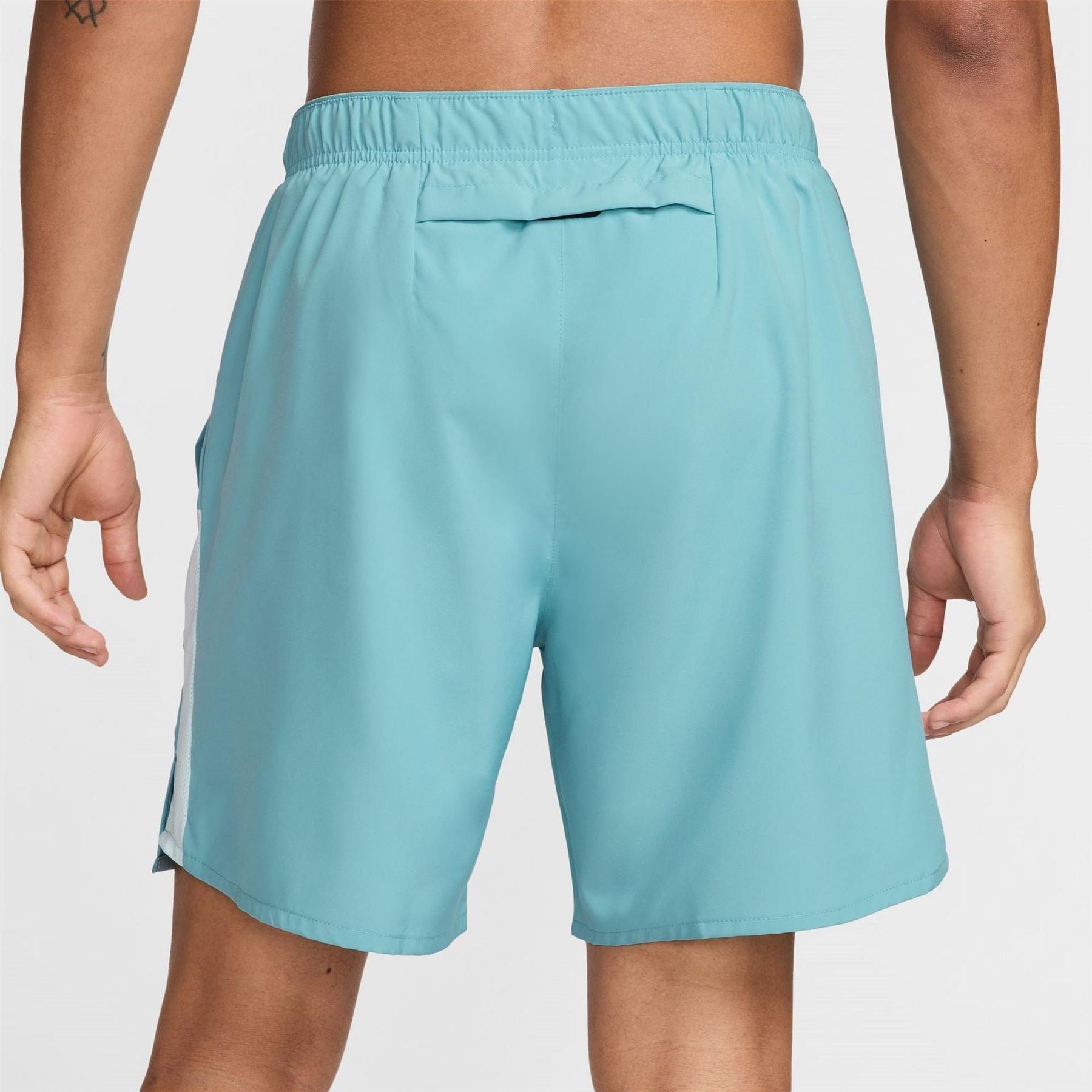 Nike Mens 7in Challenge Shorts