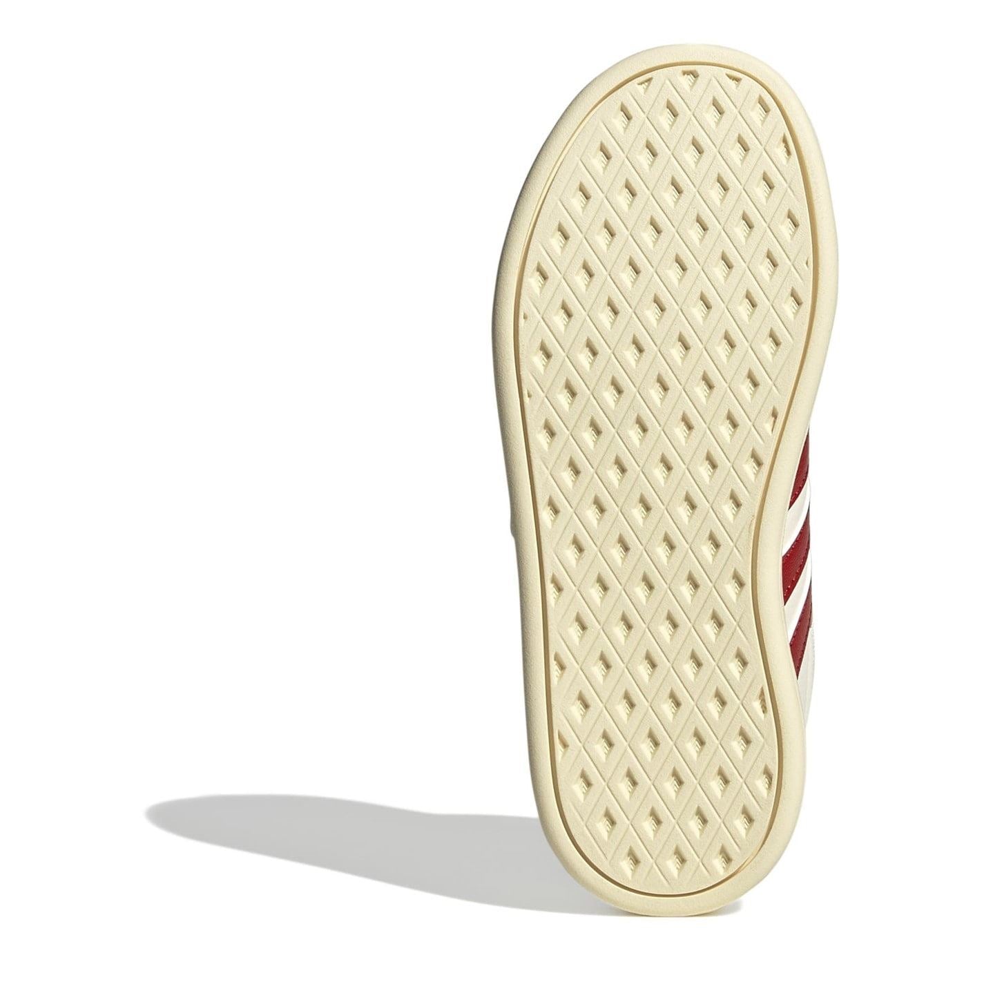 adidas Breaknet Low Top Three Stripes Sneakers