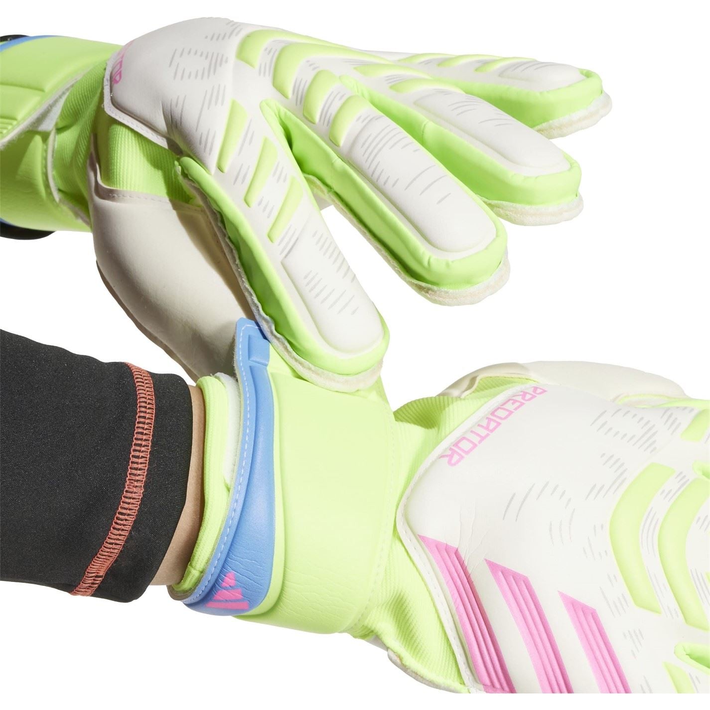 adidas Predator Match Fingersave Goalkeeper Gloves Adults