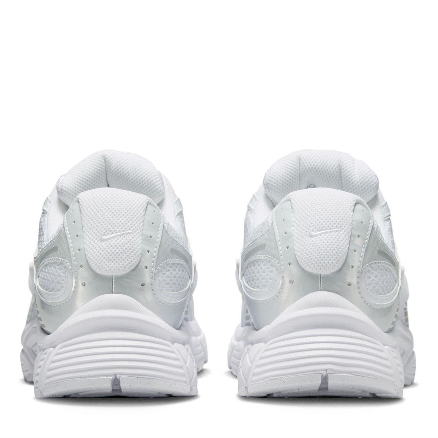 Nike Vomero 5 Running Flat Heel Trainers