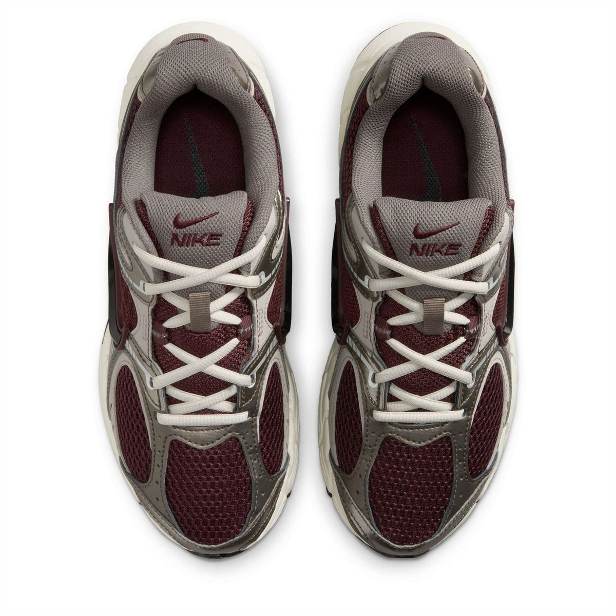 Nike Vomero Run 5 Lace-Up Running Trainers