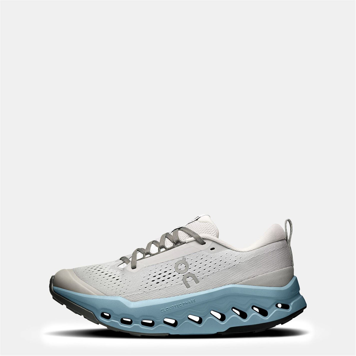 On Cloudsurfer Low Top Flat Heel Sneakers