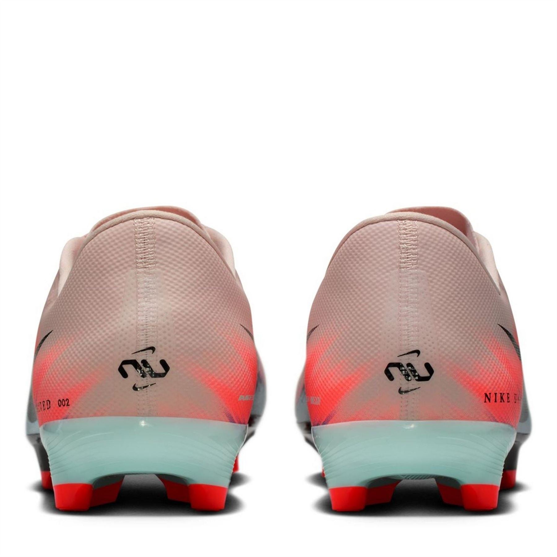 Nike Zoom Mercurial Vapor 16 Academy Firm Ground Football Boots