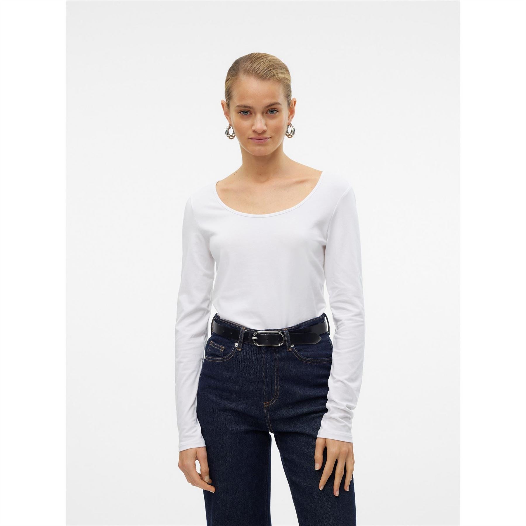 Vero Moda Scoop Neck Regular Fit Long Sleeve T-Shirt