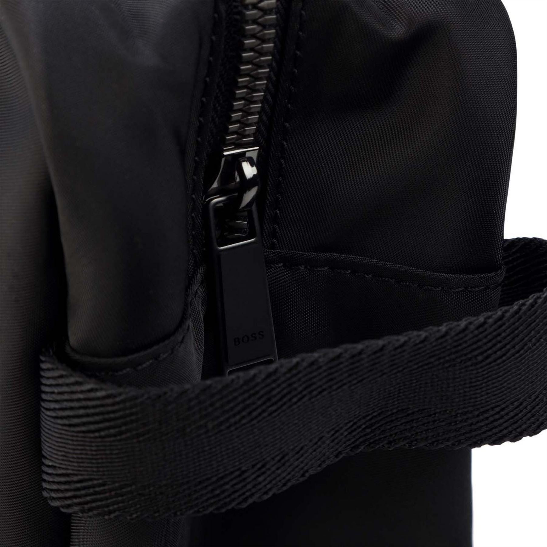 Boss Washbag