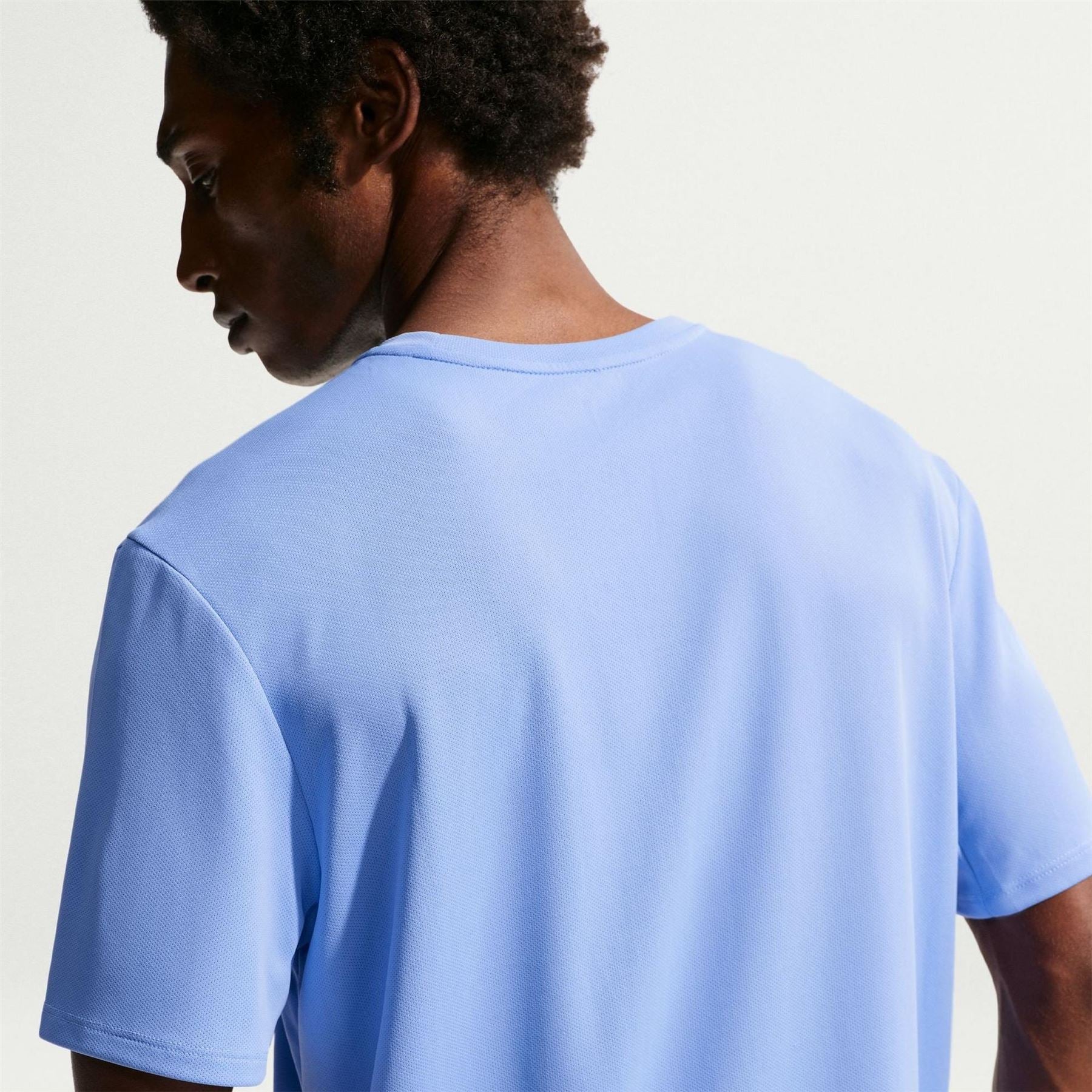 Nike Mens Drifit Miler Running Top
