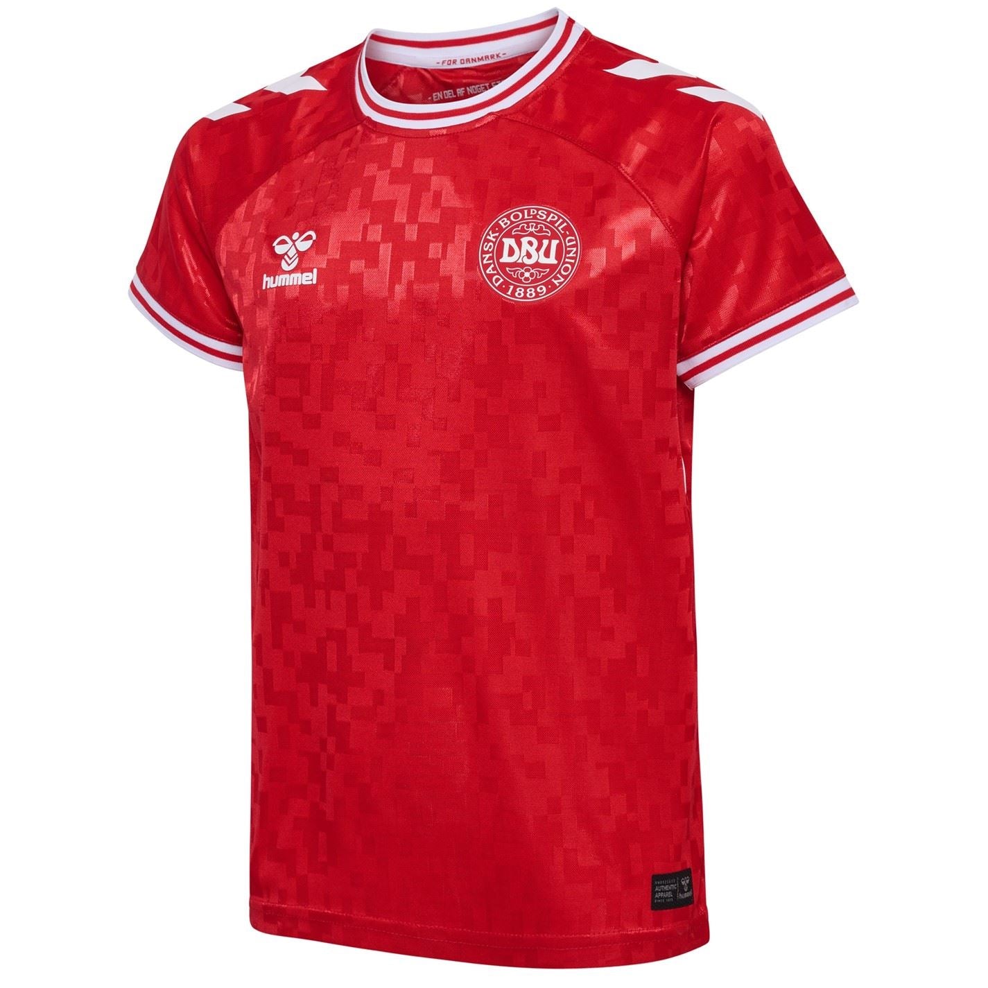 Hummel Denmark 2024 Regular Fit Short Sleeve Shirt