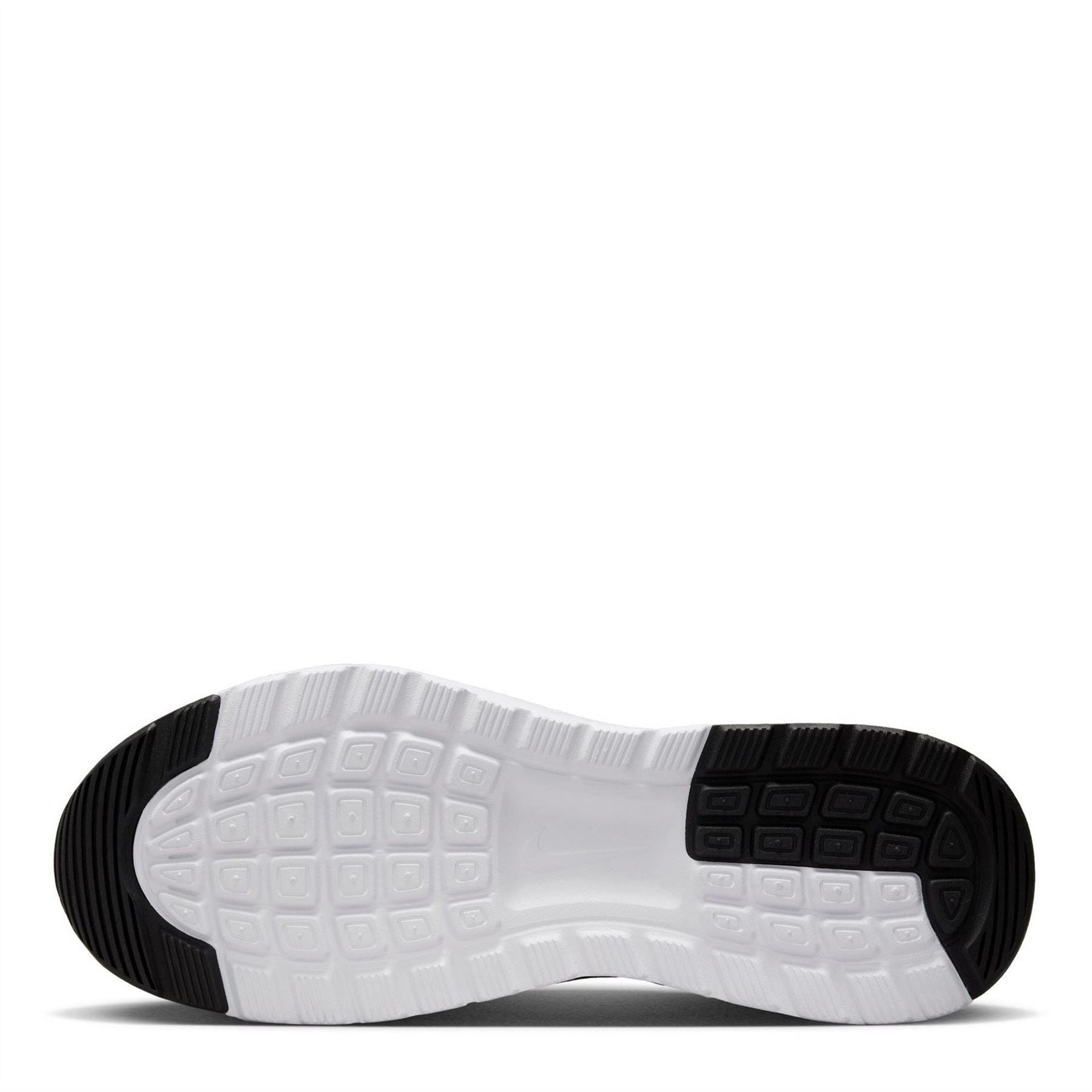 Nike Air Max Nuaxi Low Top Sneakers