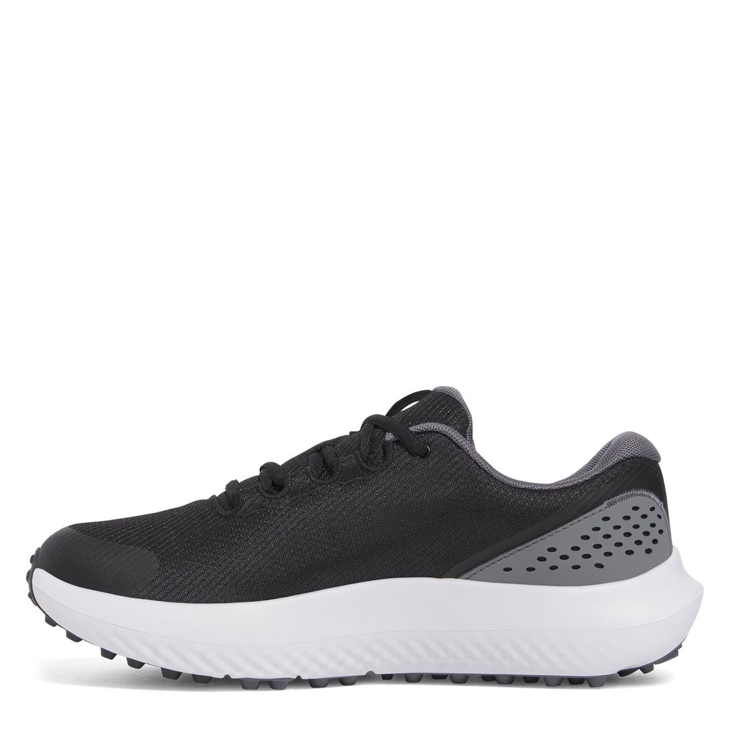 Under Armour Surge Low Top Golf Sneakers