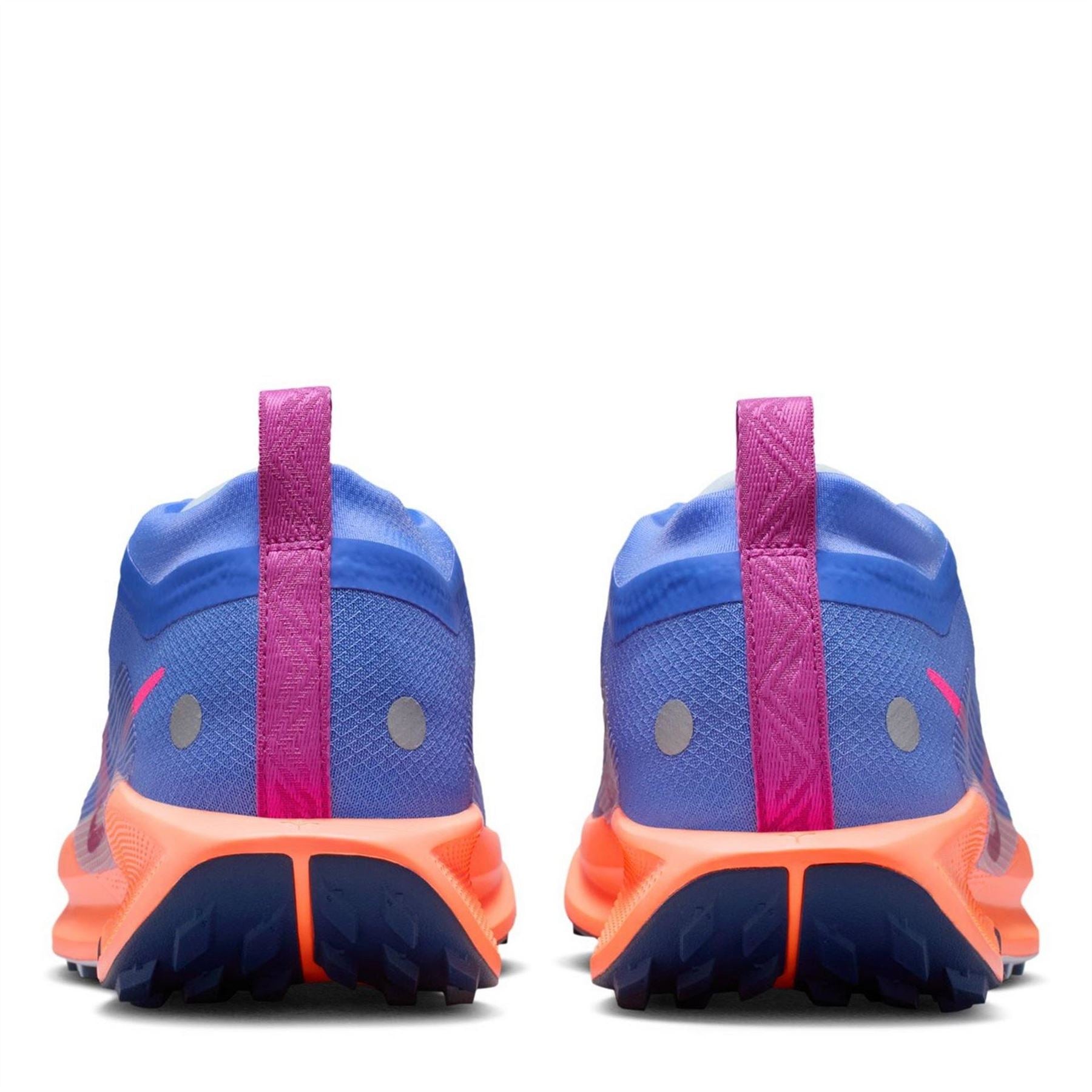 Nike Womens Pegasus Trail 5 Gore Tex Trail Running Shoes