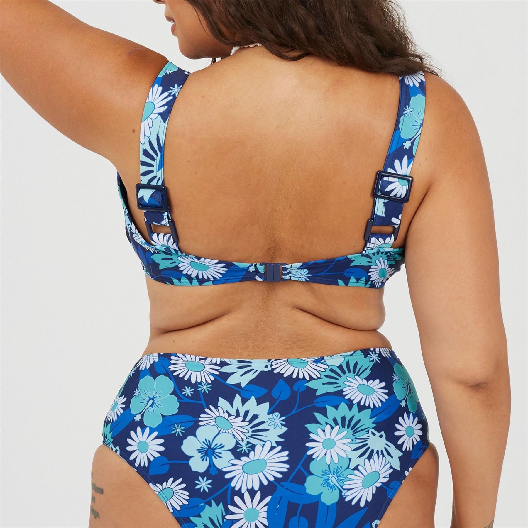 Brave Soul Size Bikini Top With Retro Floral Print