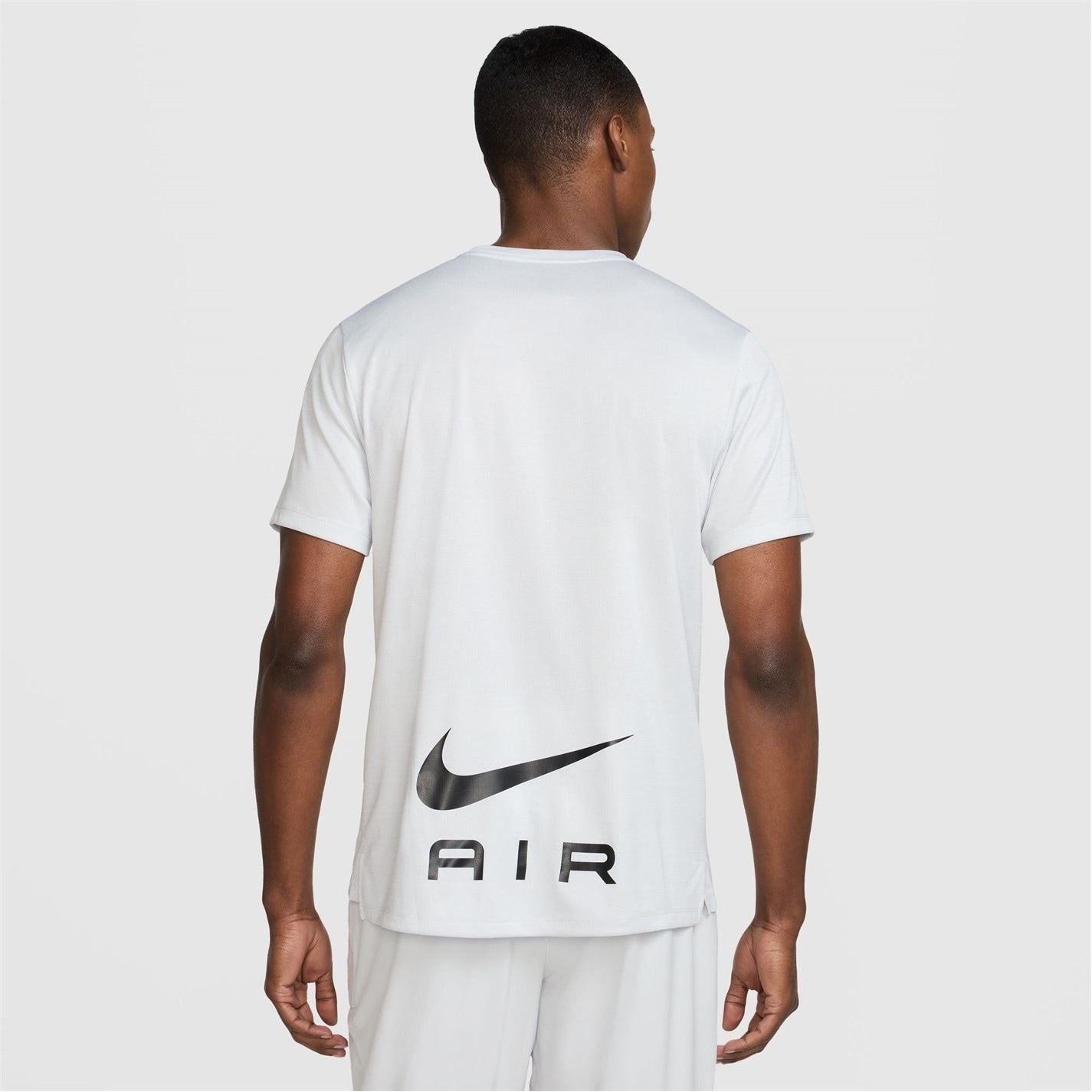 Nike Air Run Athletic Regular Fit T-Shirt