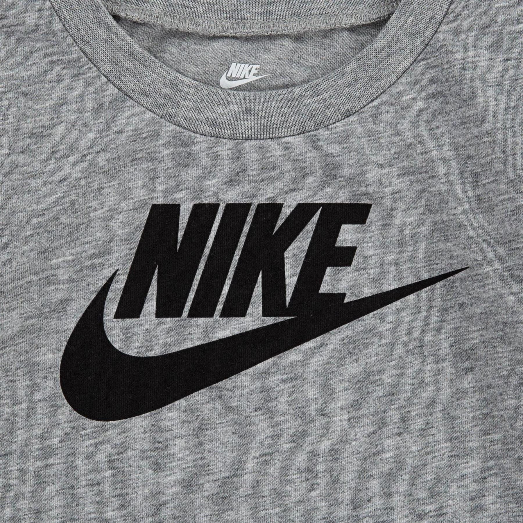 Nike T-Shirt