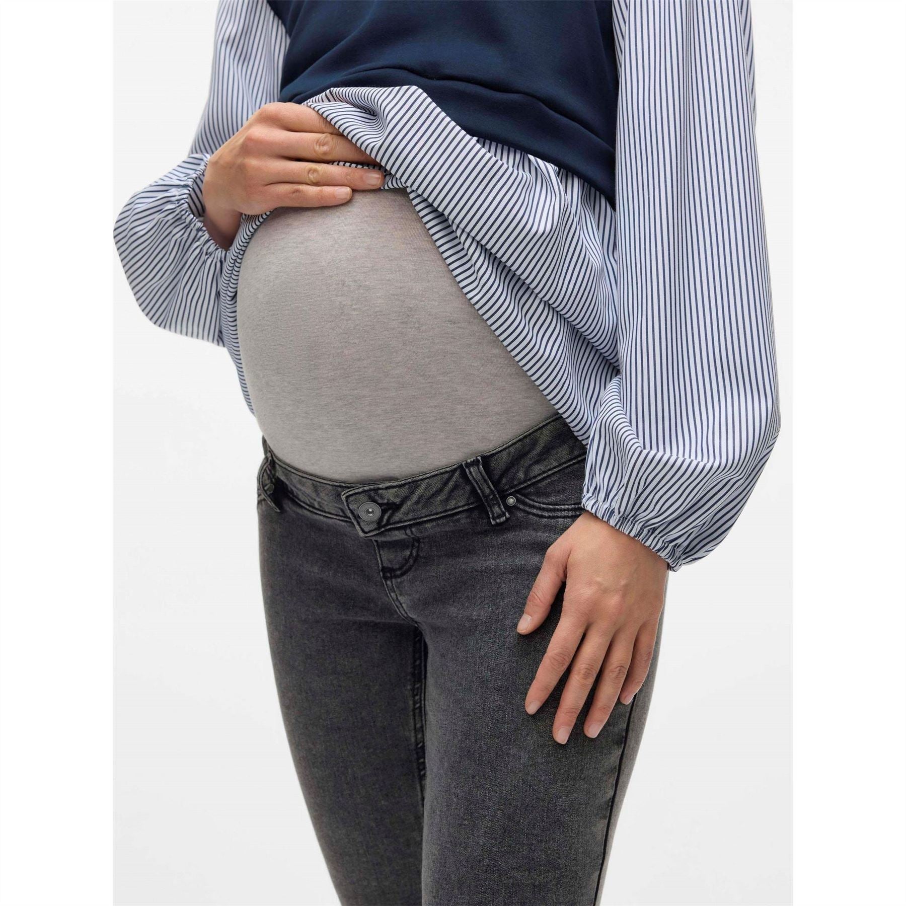 Mamalicious Mlosaka Flared Five Pocket Jeans