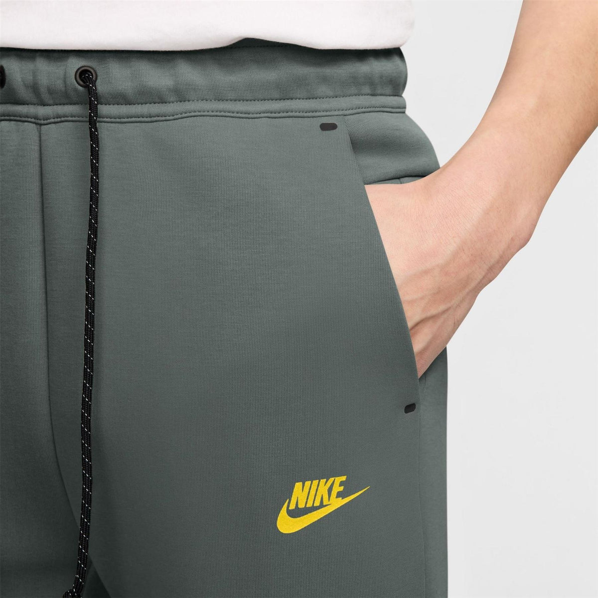 Nike Mens Tech Fleece Joggers