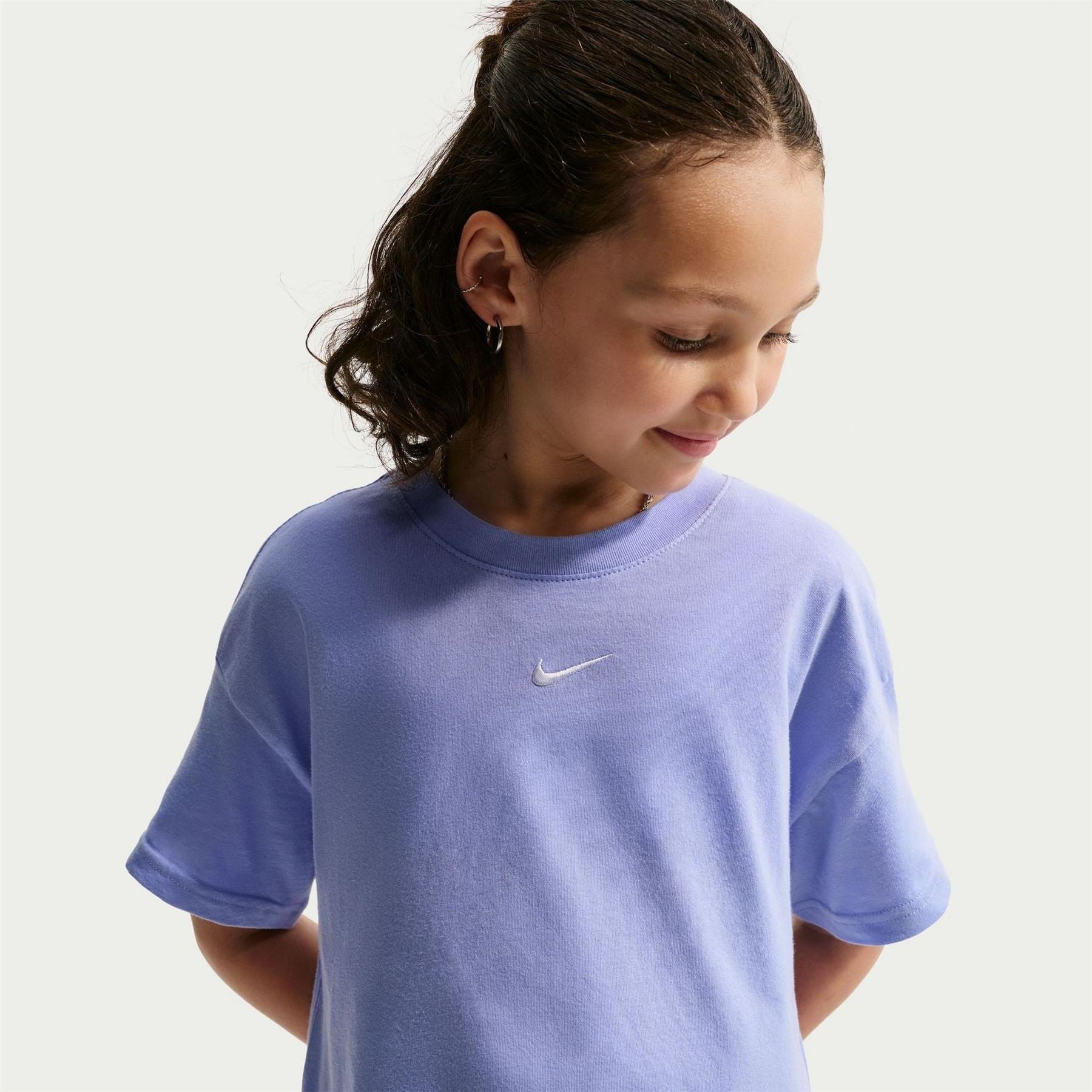 Nike Sportswear Big Kids (girls) T-Shirt