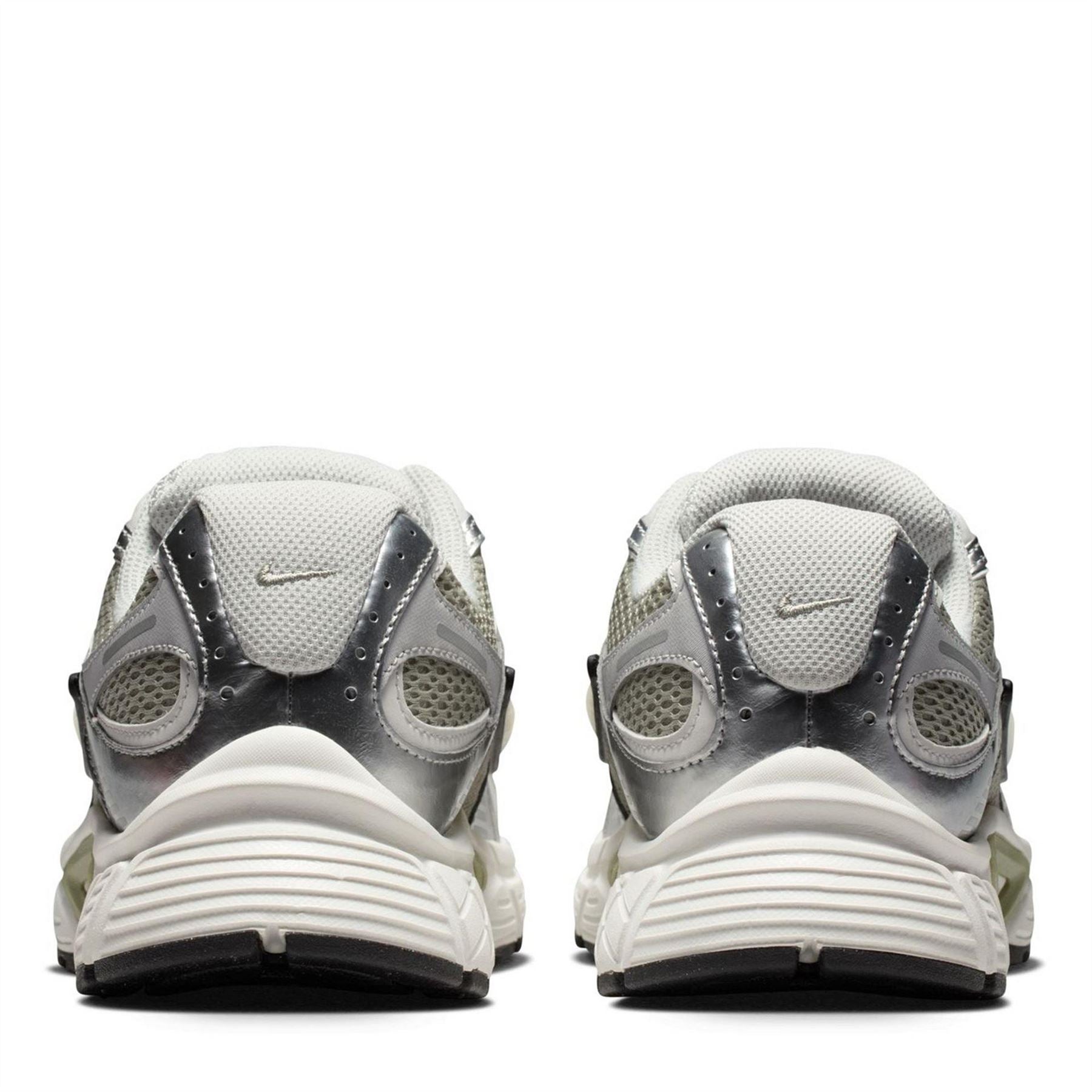 Nike Vomero Run 5 Lace-Up Running Trainers