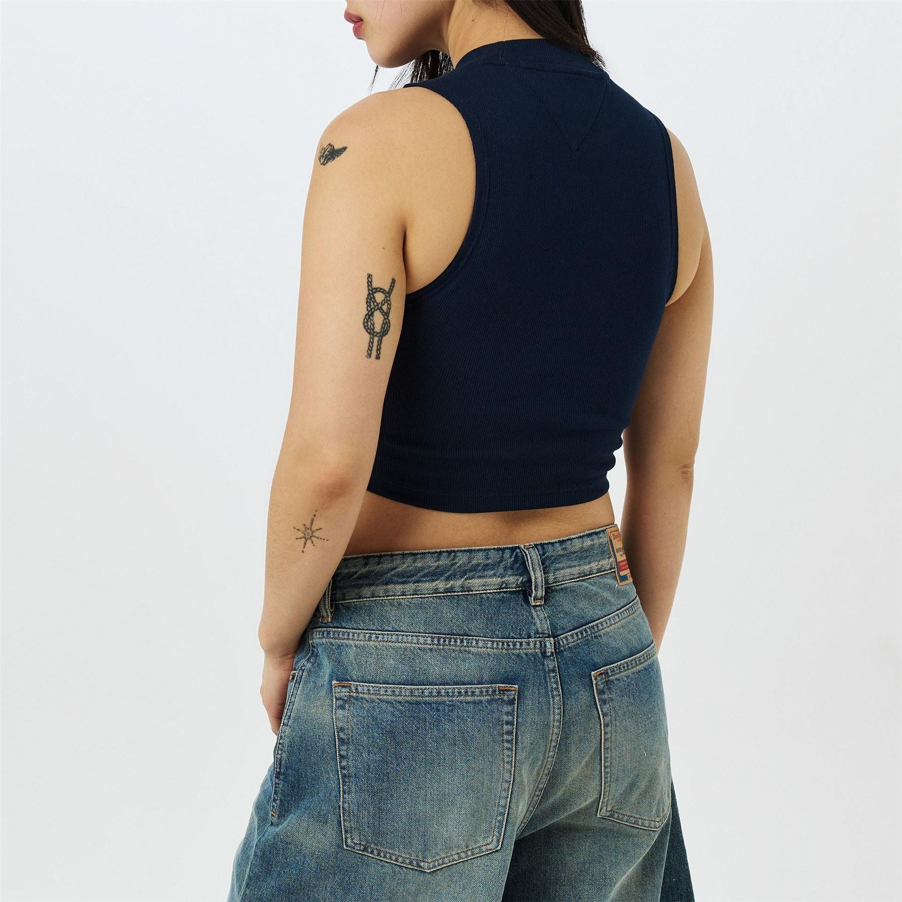 Tommy Jeans Archive Mock Neck Slim Fit Cropped Tank