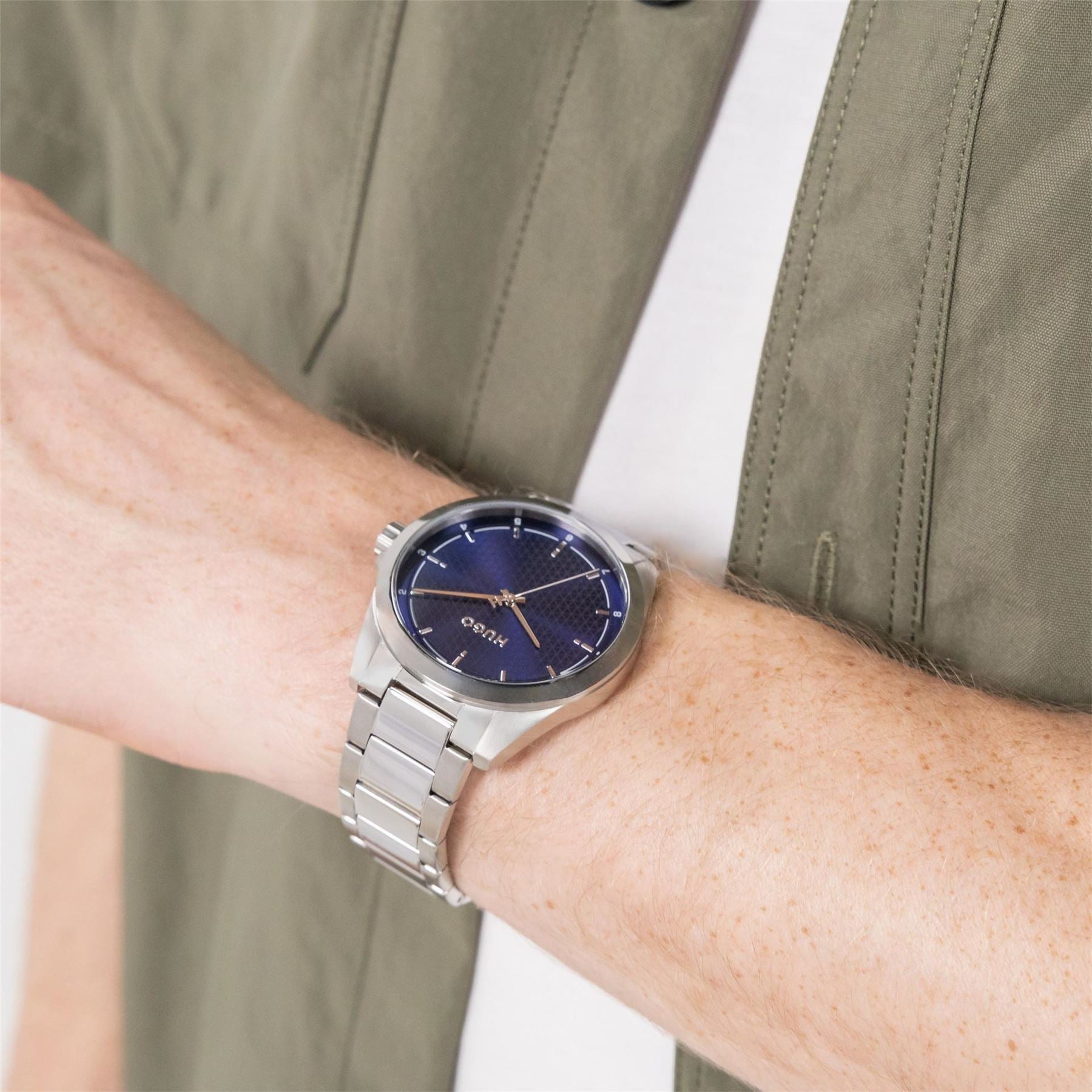 Hugo HUGO #SEAM Bracelet Watch