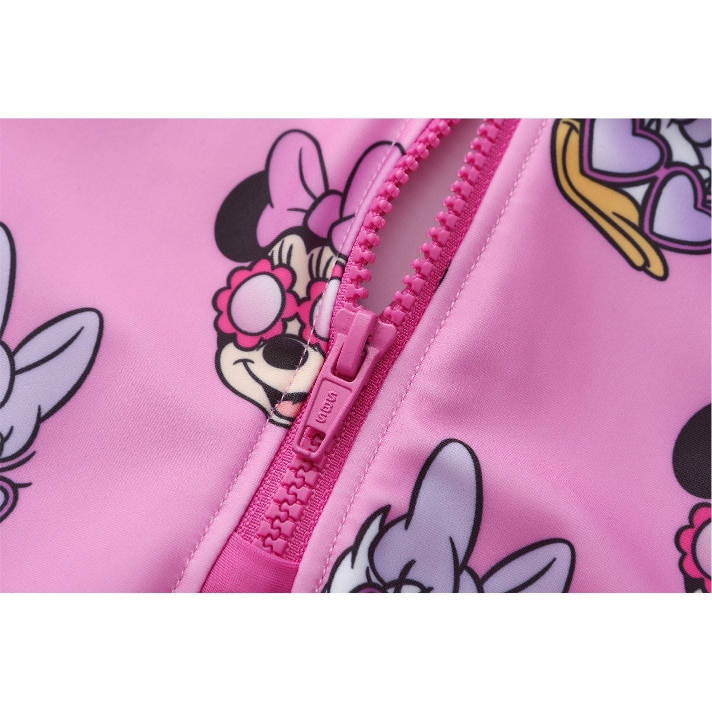 Character All In One Junior