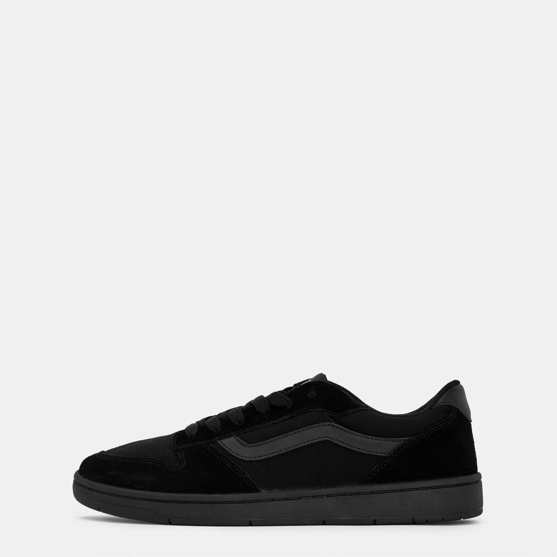 Vans Ryland Canvas Low Top Sneakers