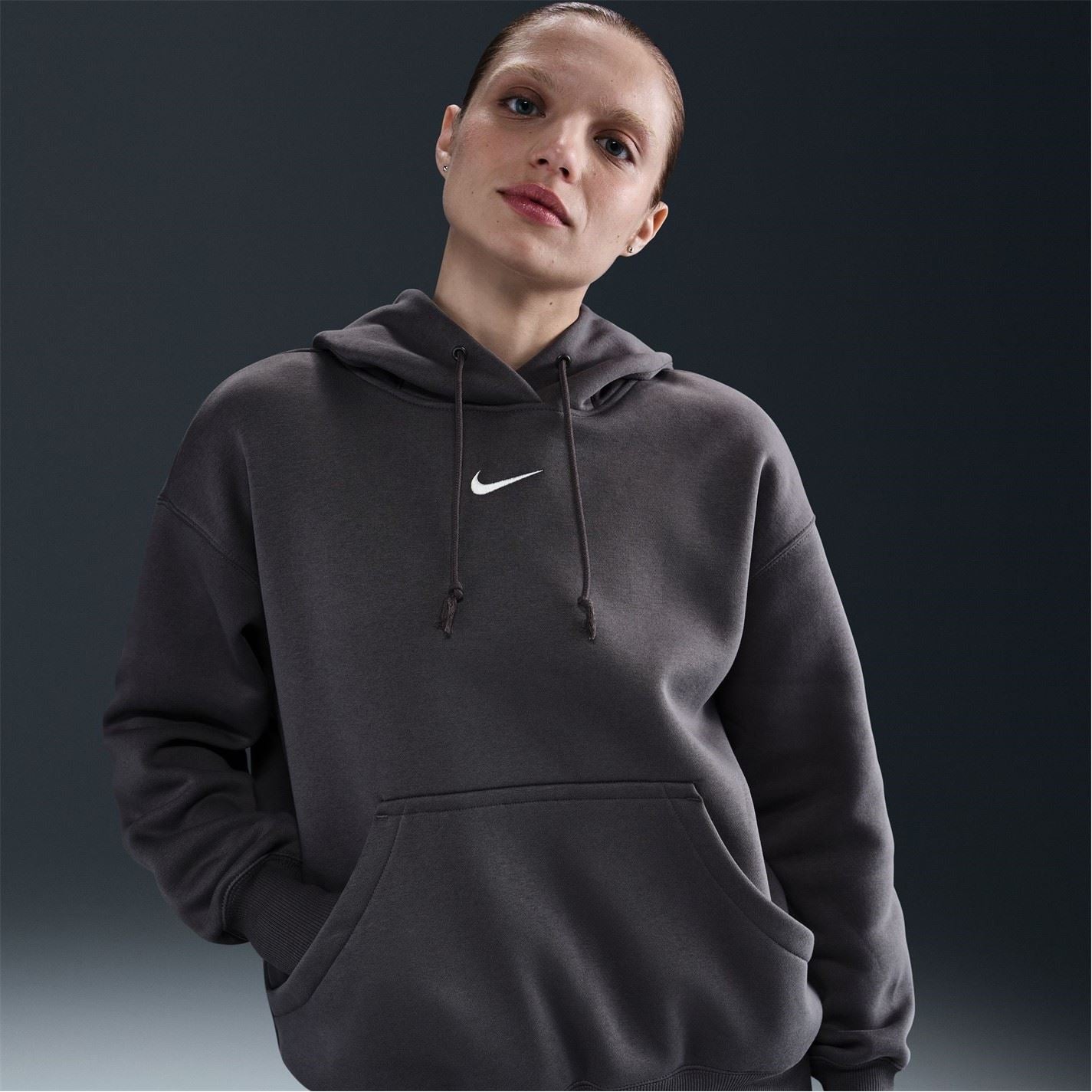 Nike Phoenix Fleece Oversize Fit Drop Shoulder Long Sleeve Hooded Neck Sweatshirt
