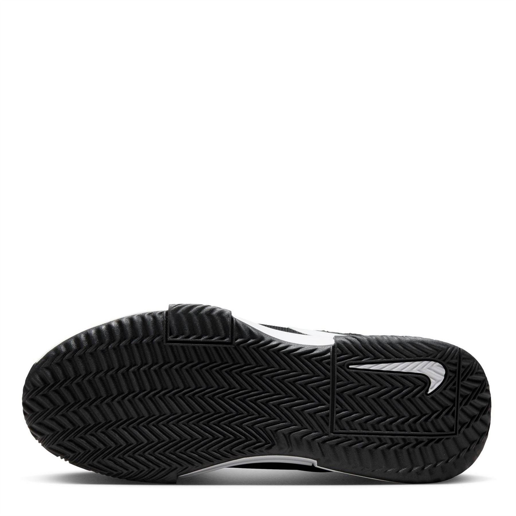 Nike Challenge Low Top Round Toe Flat Sneakers