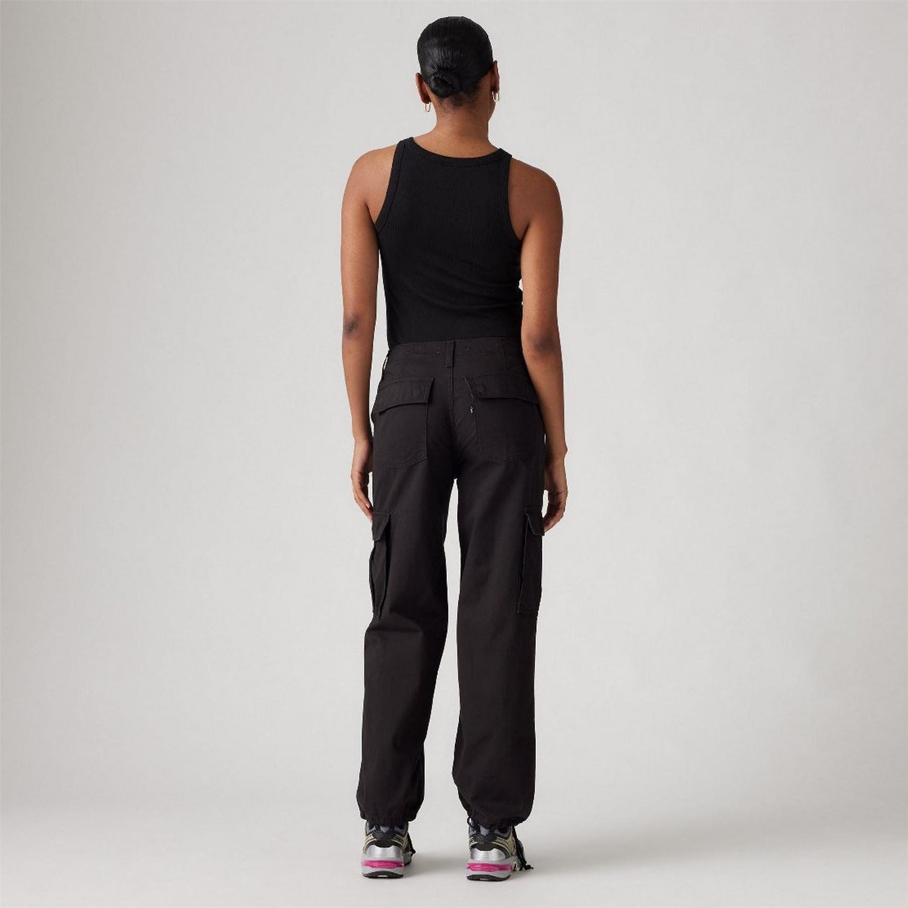 Levis Baggy Cargo Jeans