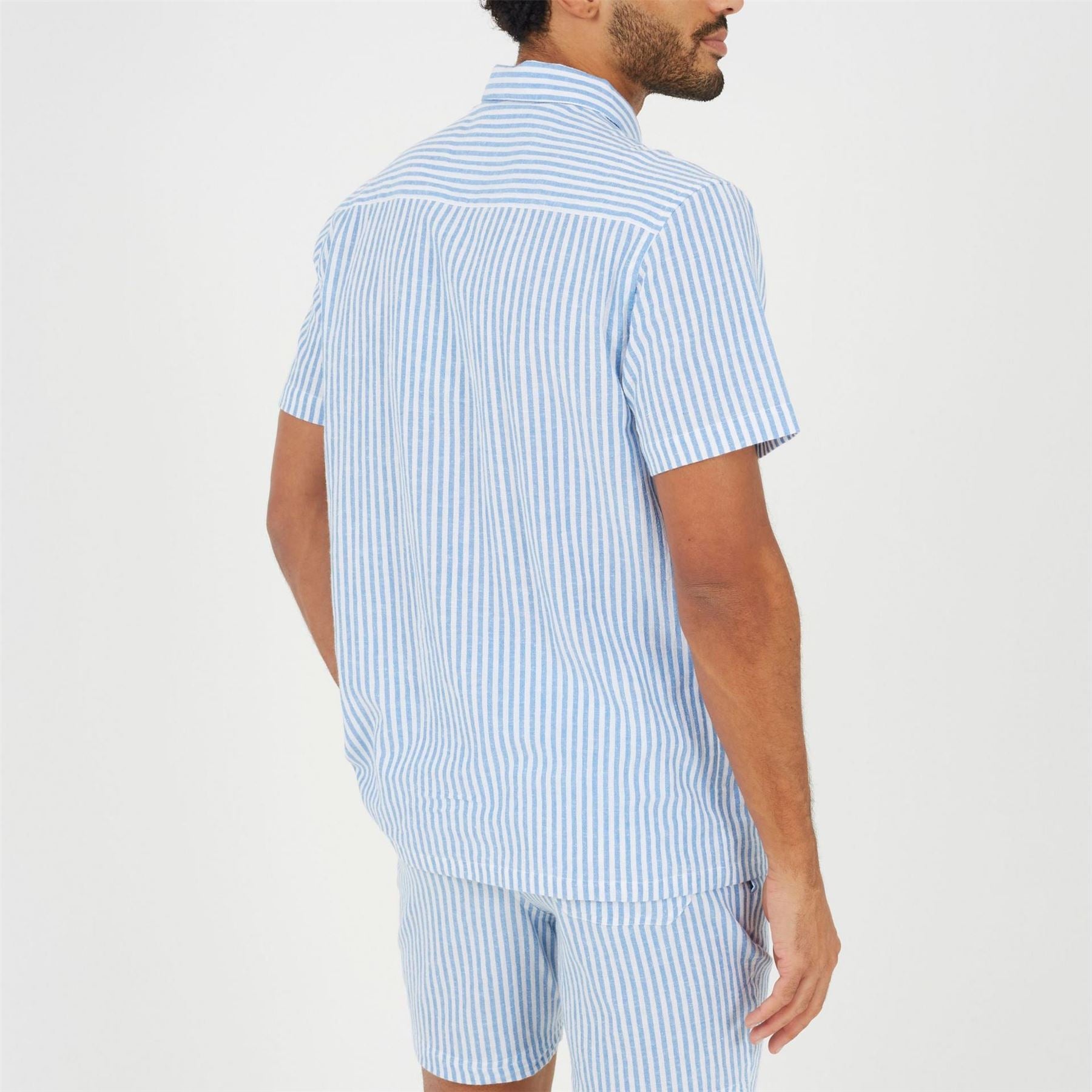 Brave Soul Short Sleeved Revere Collar Patterned Shirt