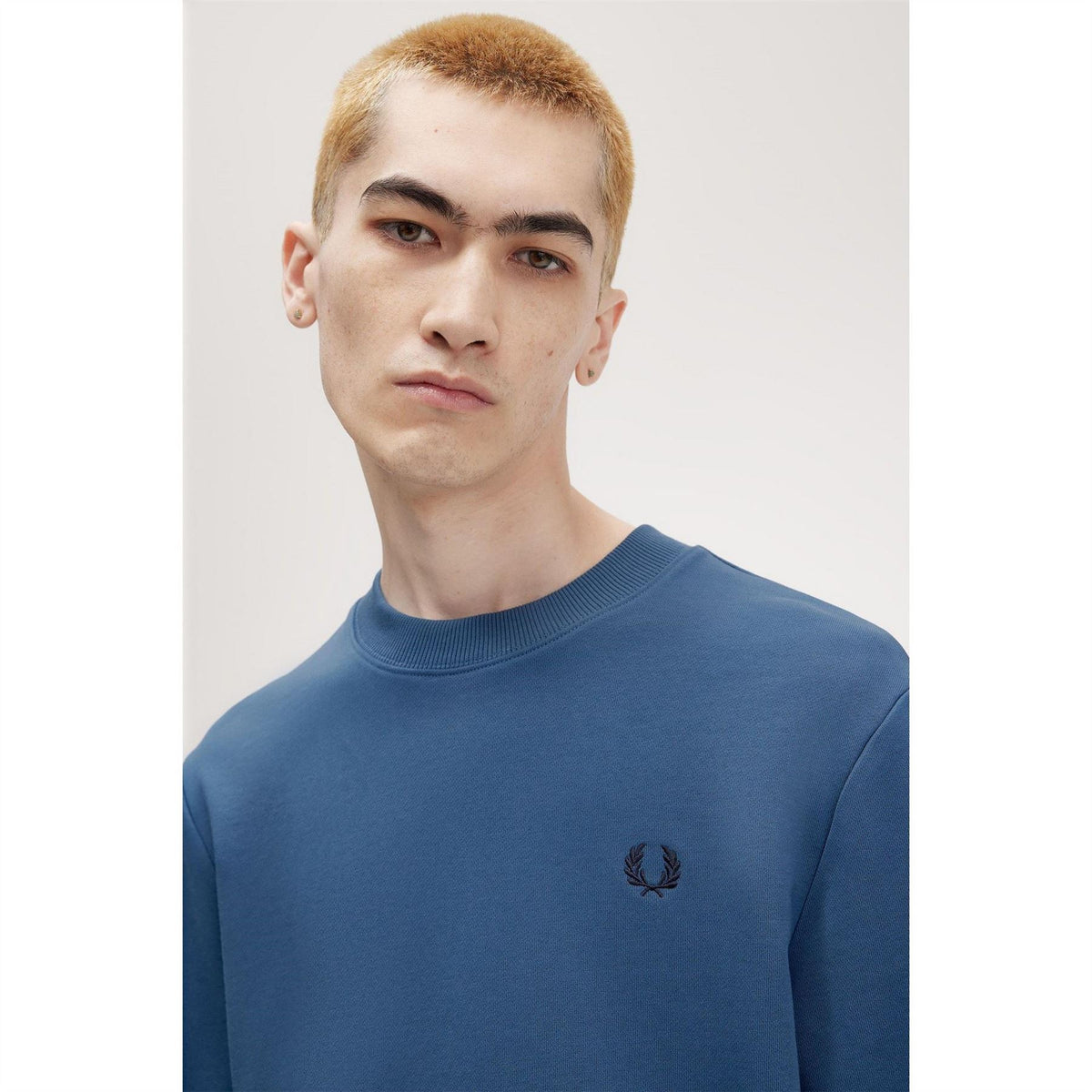 Fred Perry Neck Sweatshirt