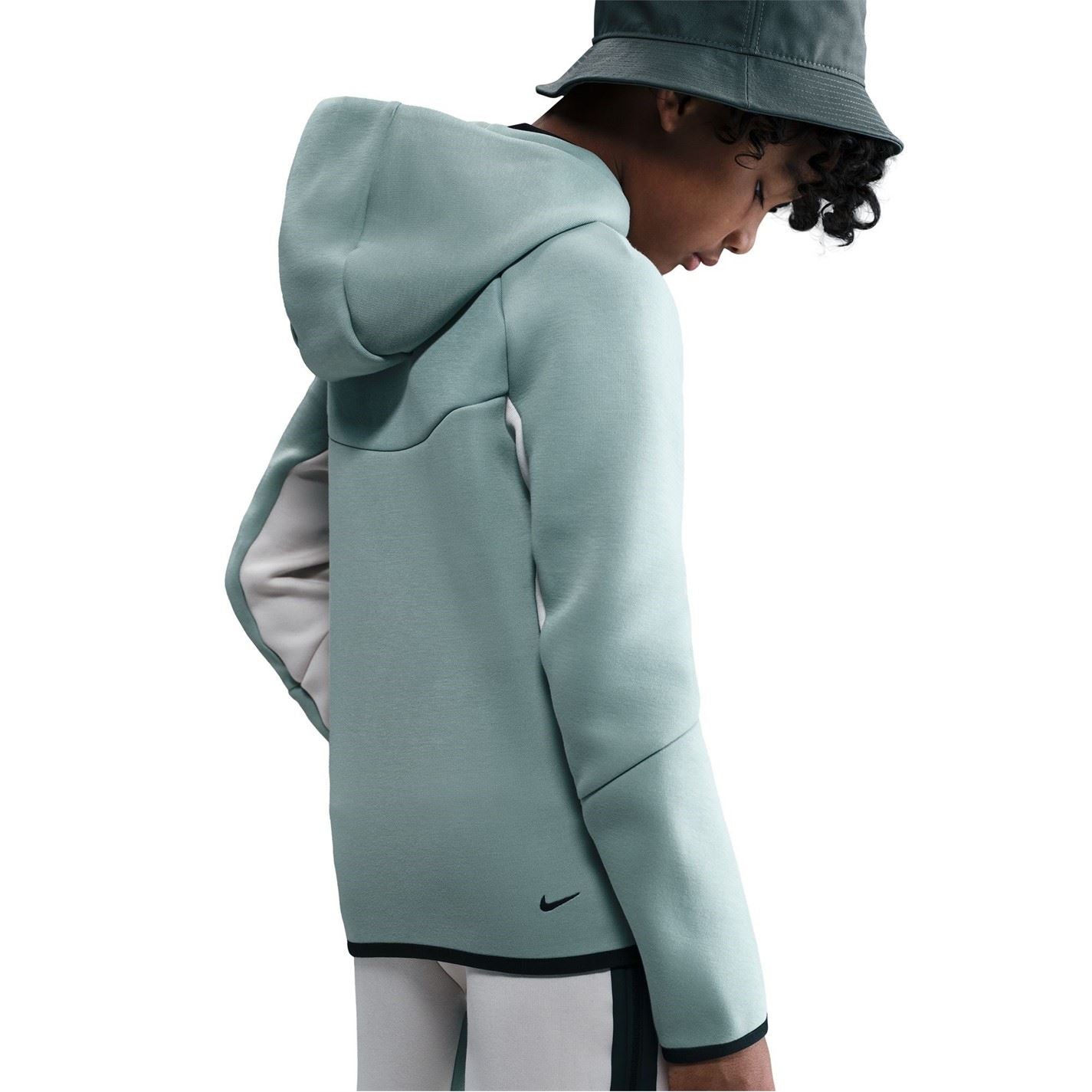 Nike Tech Fleece Regular Fit Hooded Sweatshirt Jacket