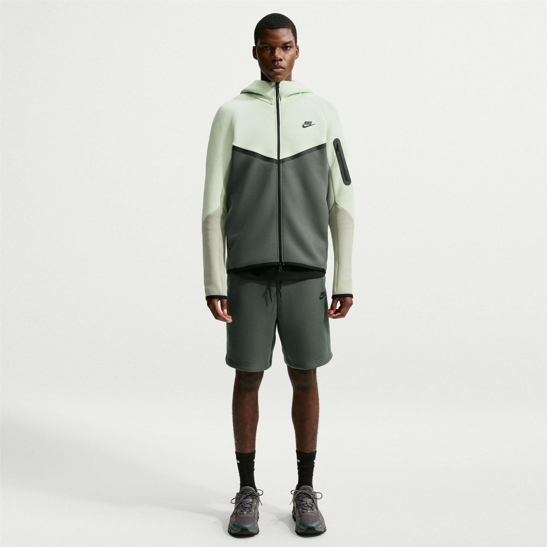 Nike Mens Tech Fleece Hoodie