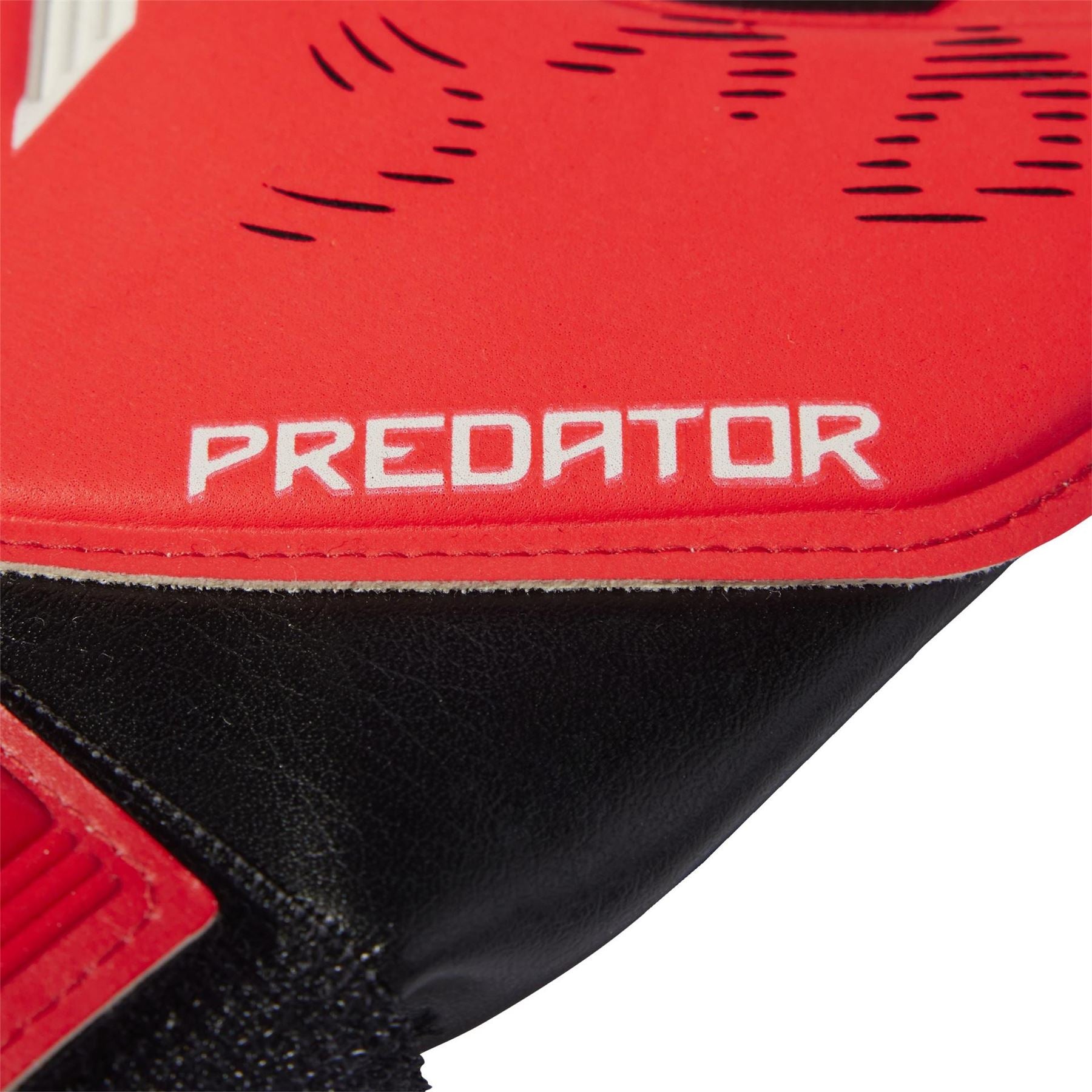 adidas Predator Training Goalkeeper Gloves Juniors