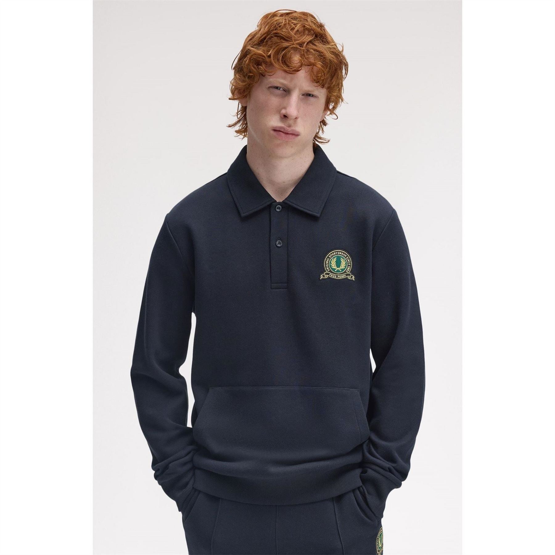 Fred Perry Badge Collar Crew Sweatshirt