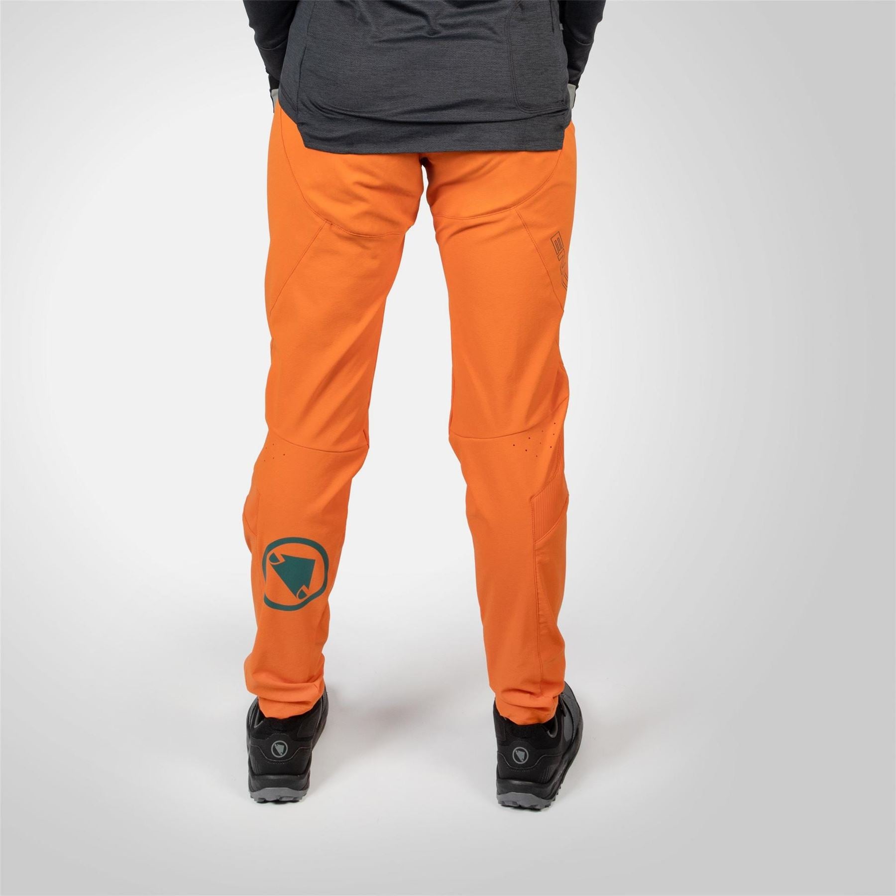 Endura MT500 Wordmark Solid Patterned Track Pants