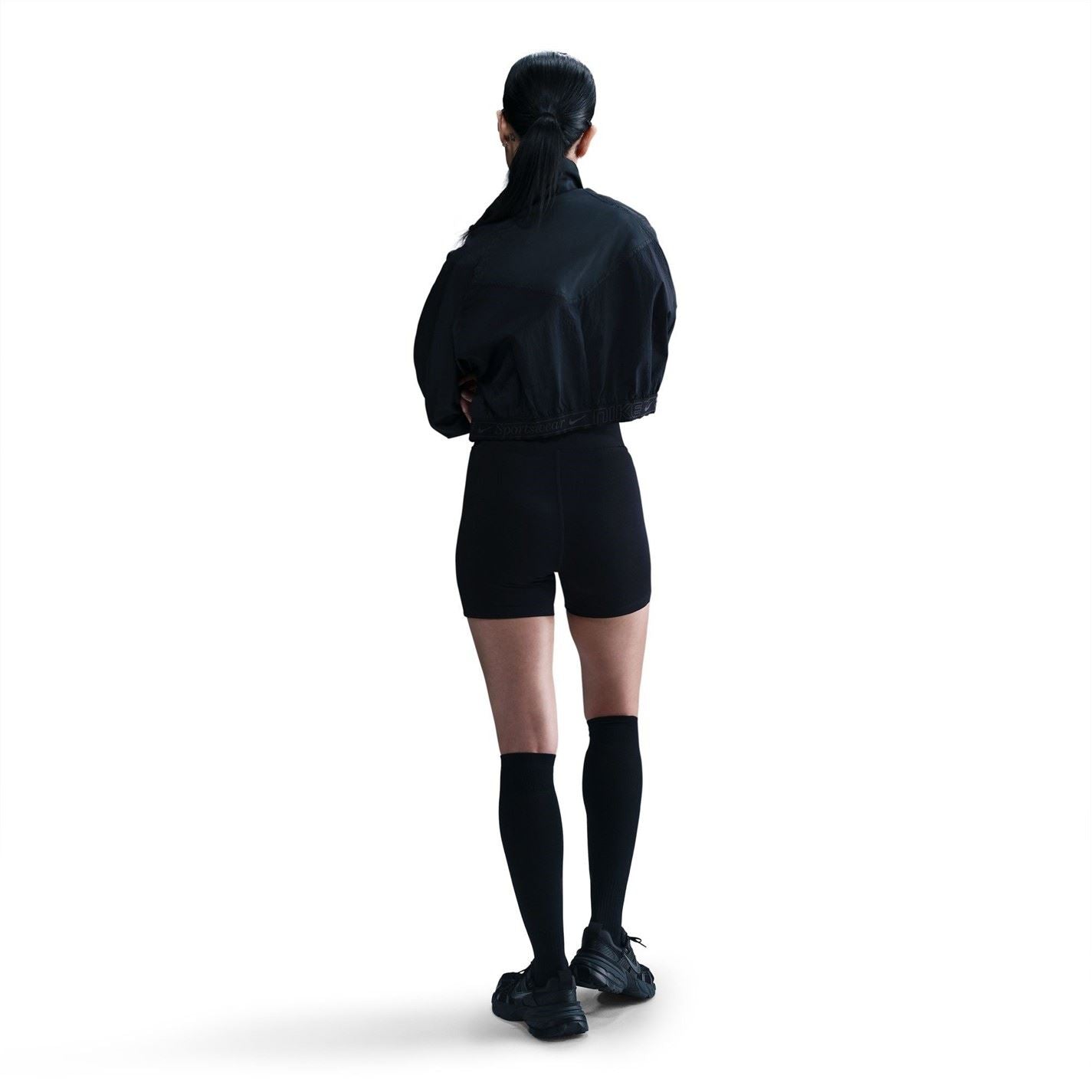 Nike Womens Sportswear Essential Bike Shorts