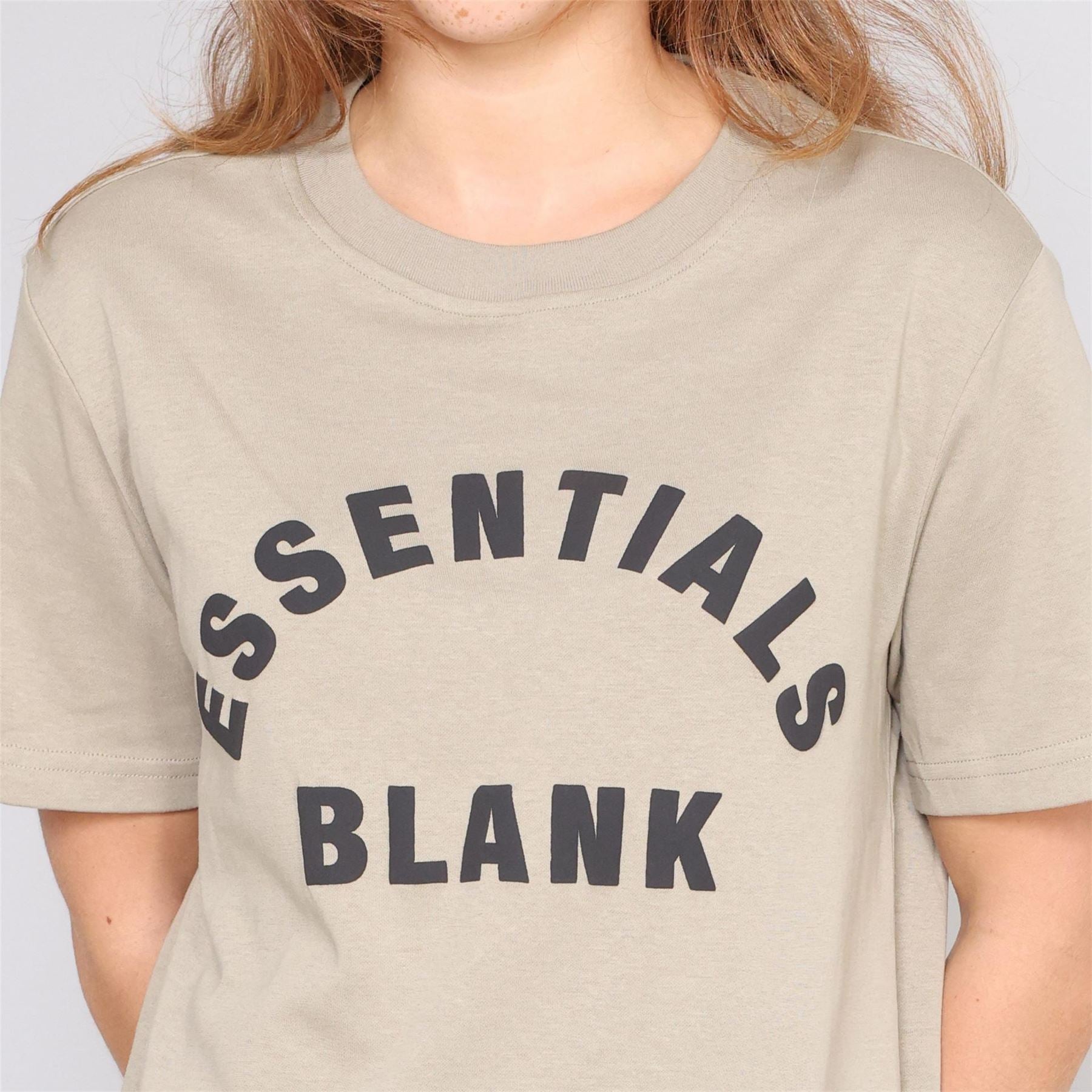 Blank Essentials Lettering Crew Neck Ribbed Collar Short Sleeve Boyfriend T-Shirt