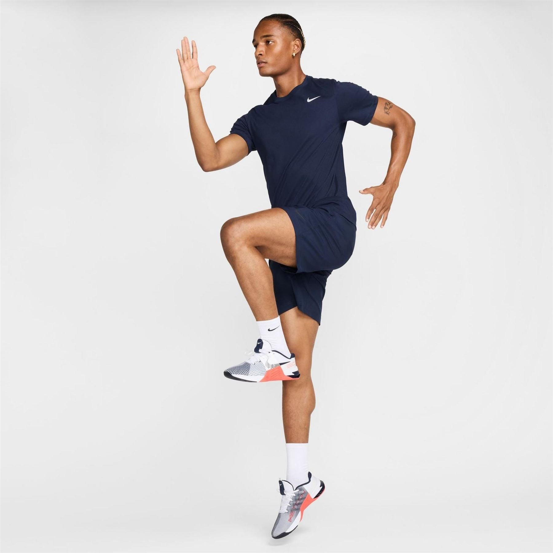 Nike Form 9 Inch Athletic Shorts with Elasticated Waistband
