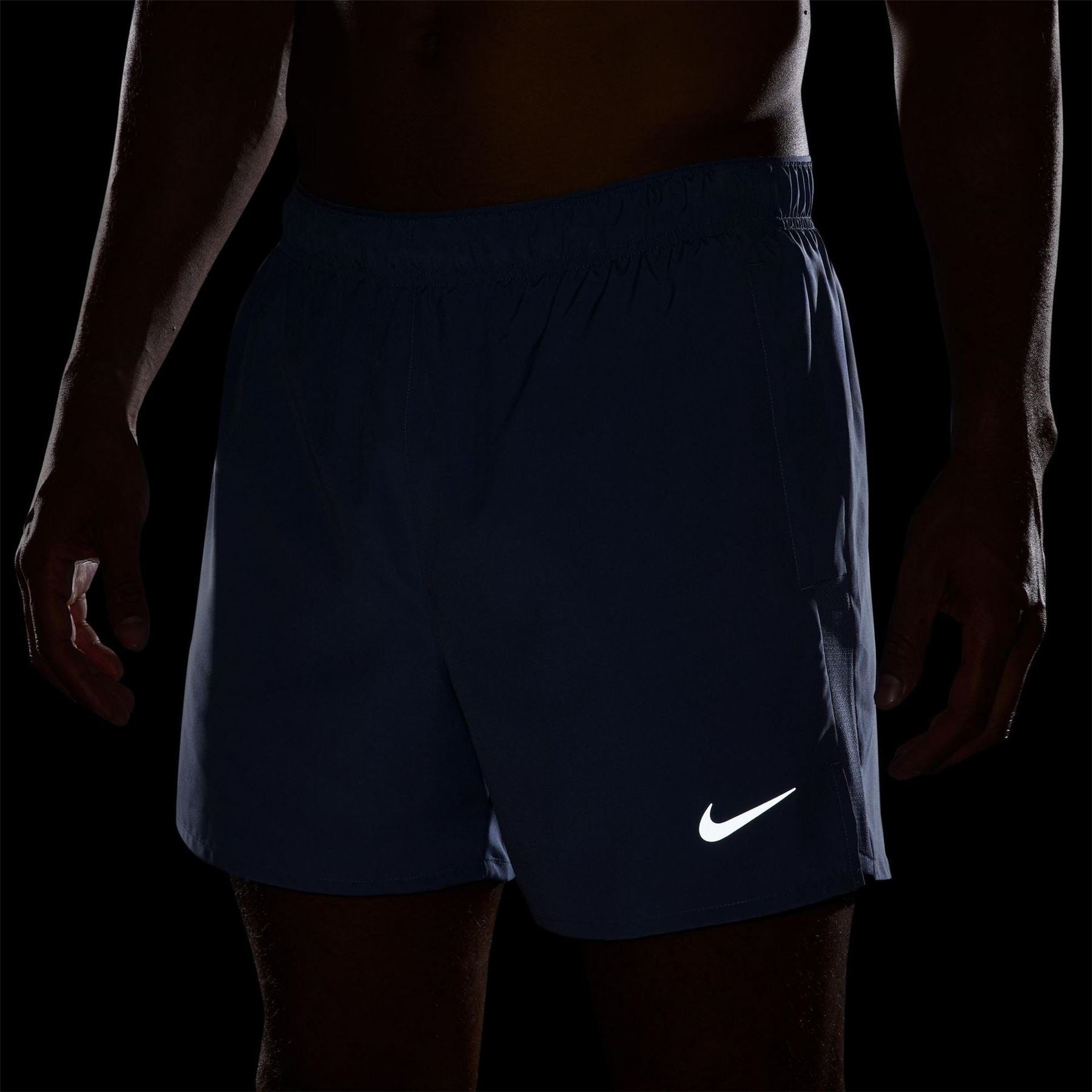 Nike Mens Fit Challenger 5 Brief Lined Versatile Shorts
