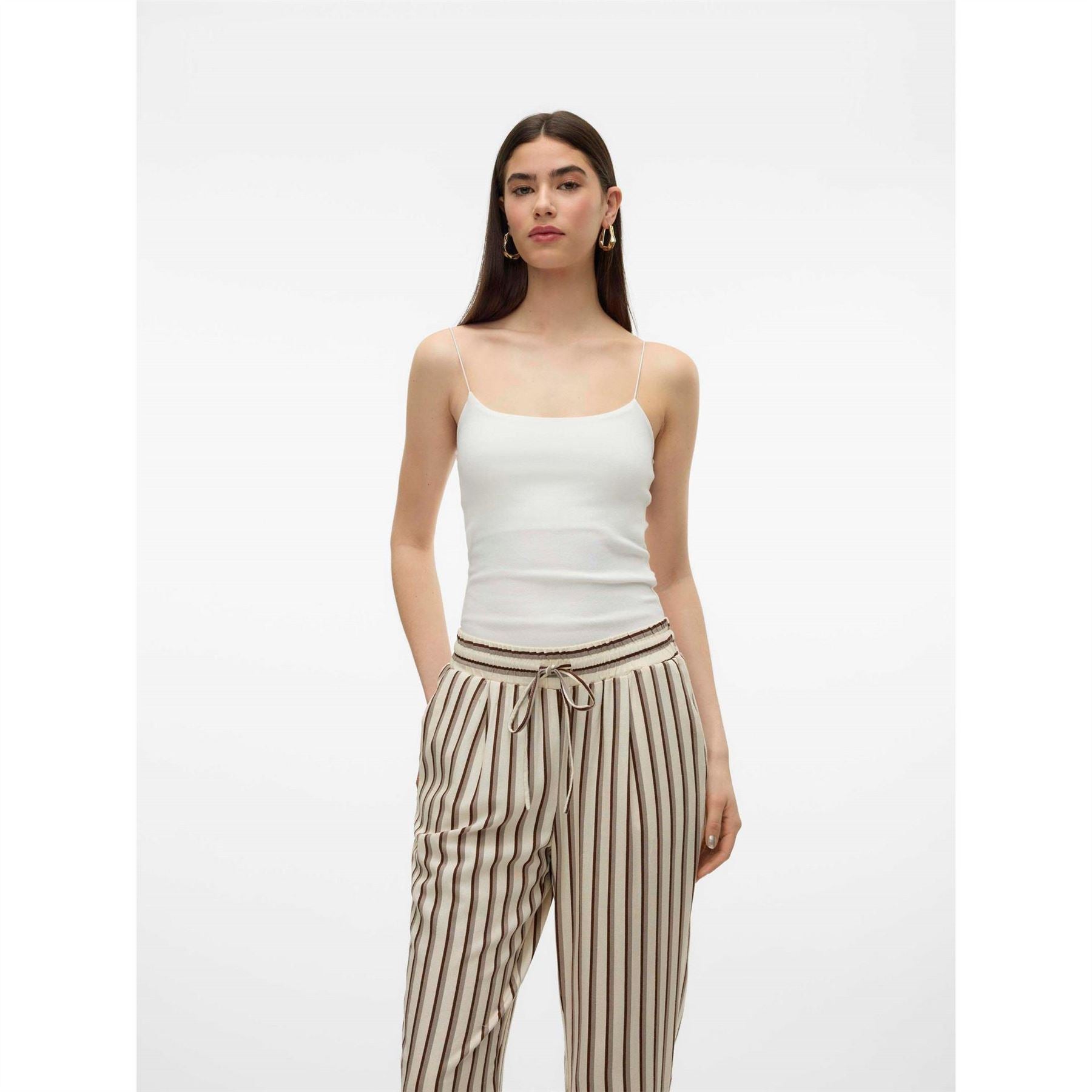 Vero Moda Spaghetti Strap Slim Fit Camisole Singlet