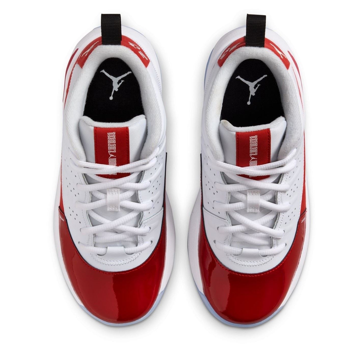 Air Jordan Max Aura Basketball Trainers